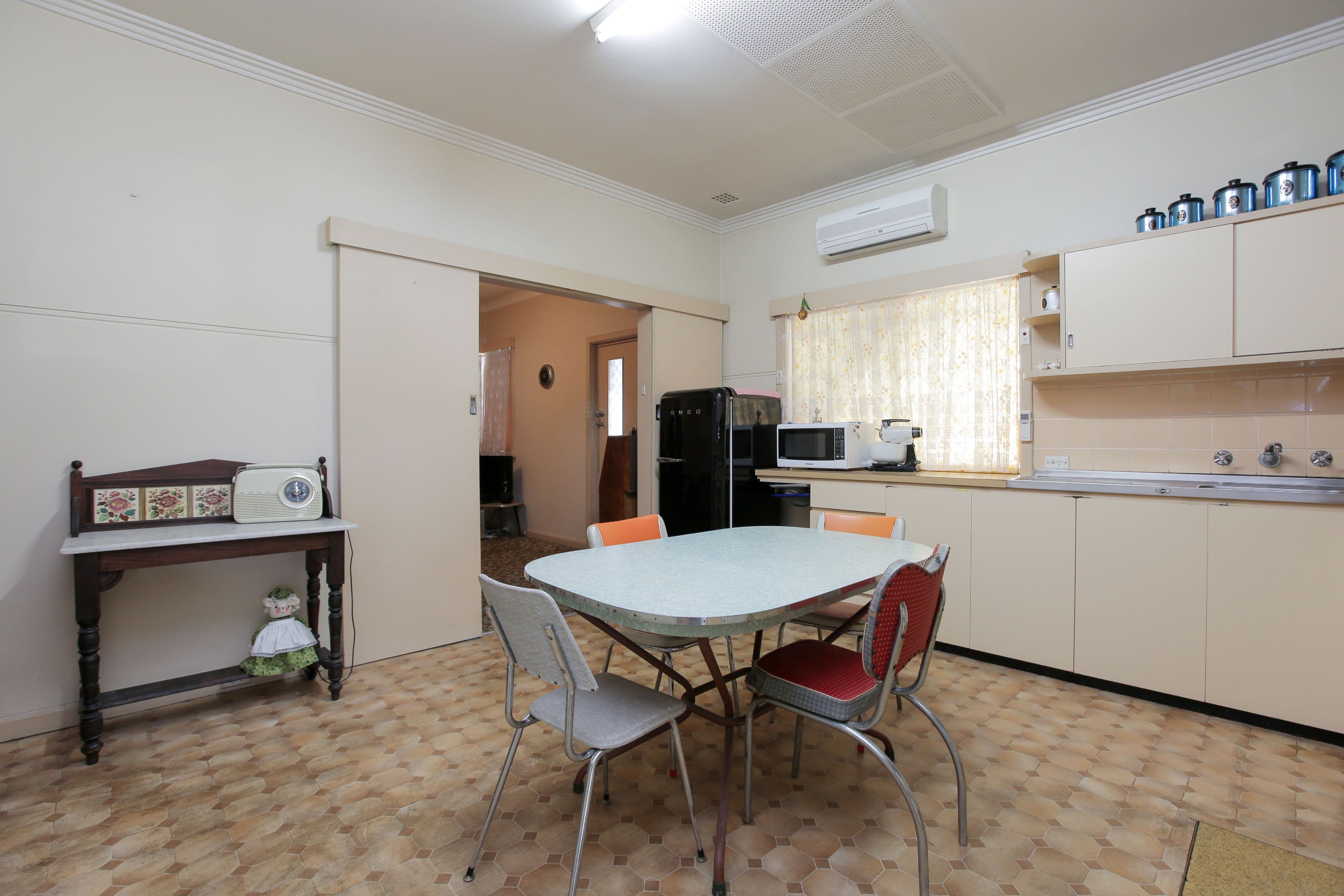 130 Renou Street, East Cannington WA 6107, East Cannington - Thumbnail 8