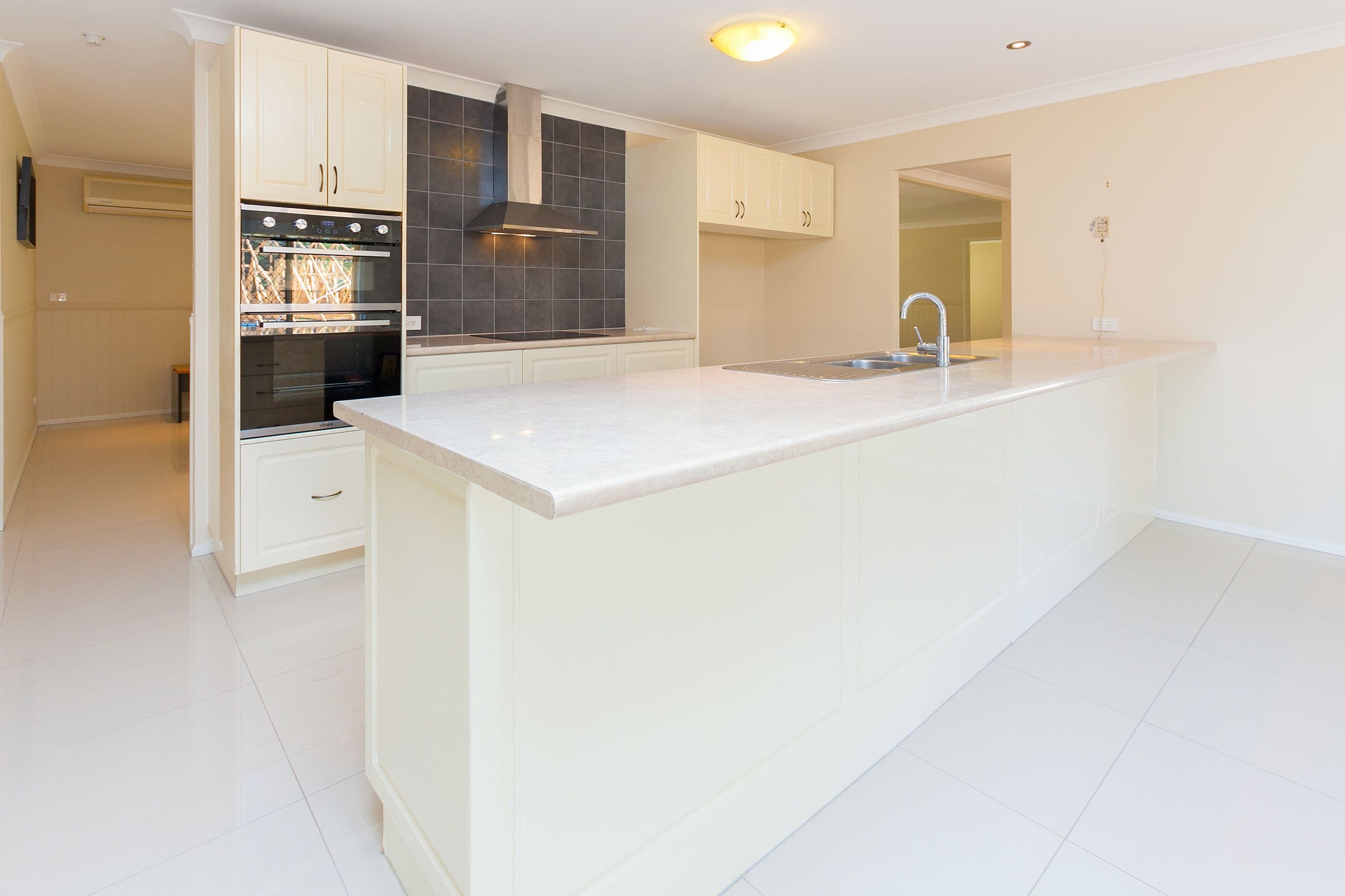 2 McGreevy Court, Camira QLD 4300, Camira - Thumbnail 3