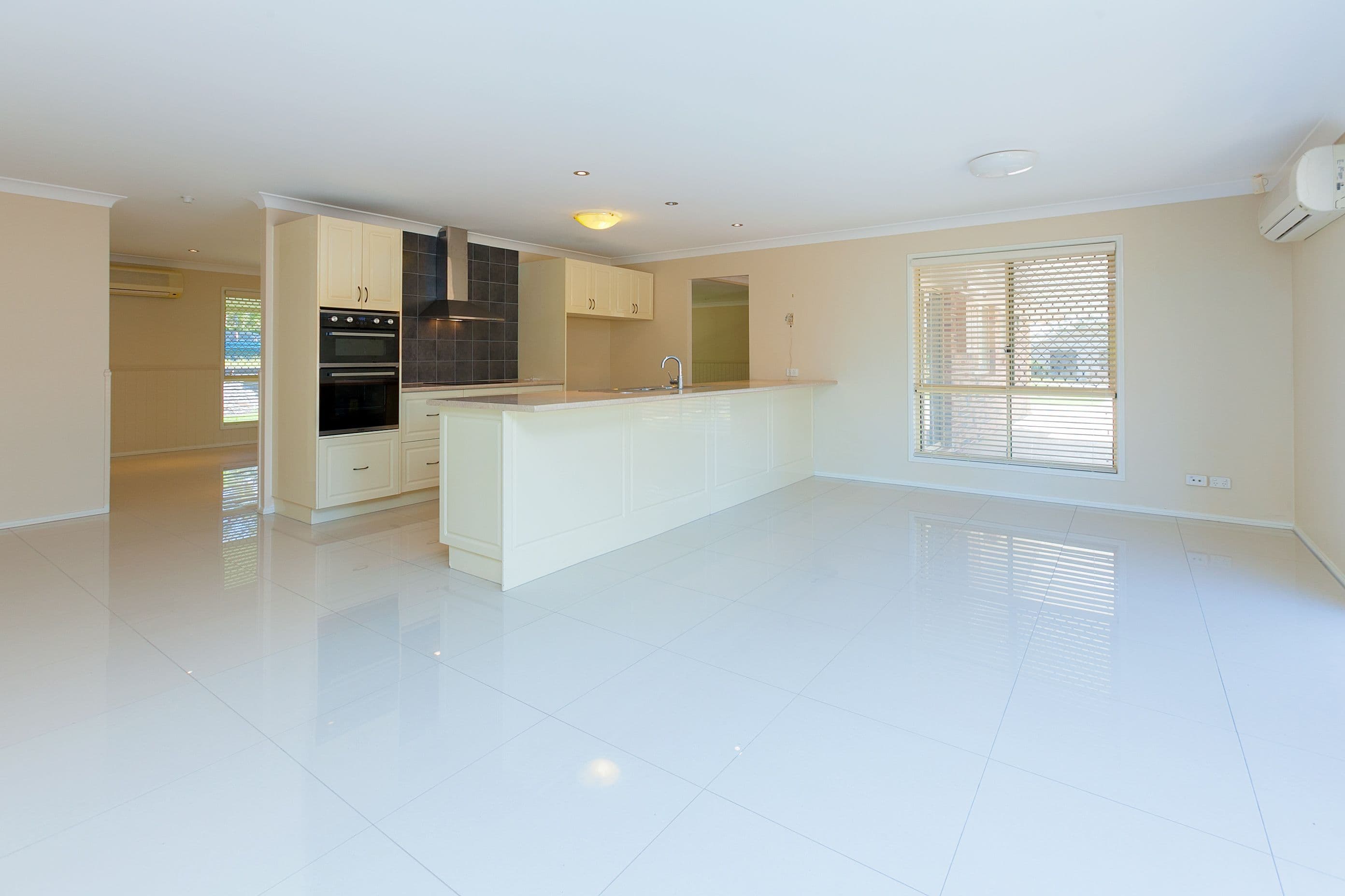2 McGreevy Court, Camira QLD 4300, Camira - Thumbnail 2