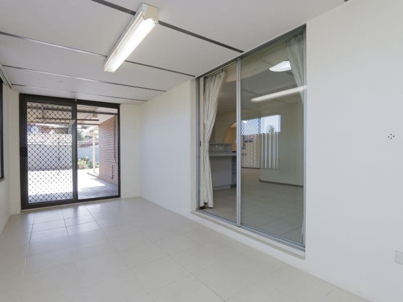 42 Noranda Avenue, Noranda WA 6062, Noranda - Thumbnail 8