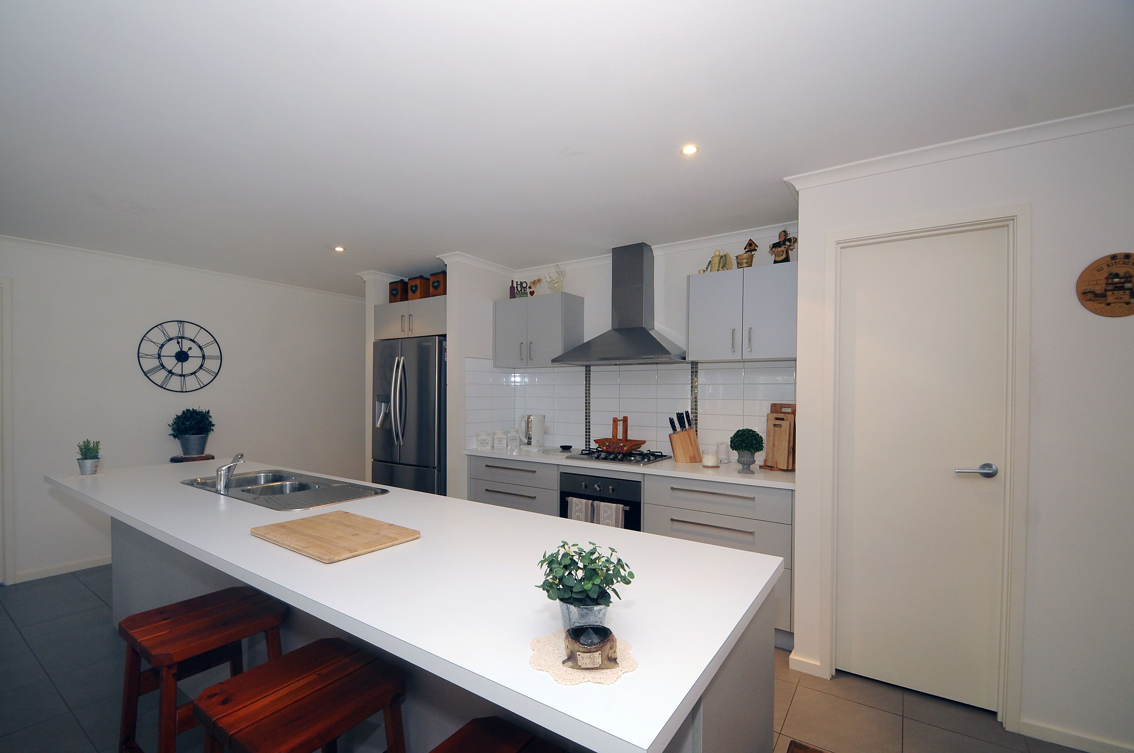 19 Sanoma Drive, Skye VIC 3977, Skye - Thumbnail 2