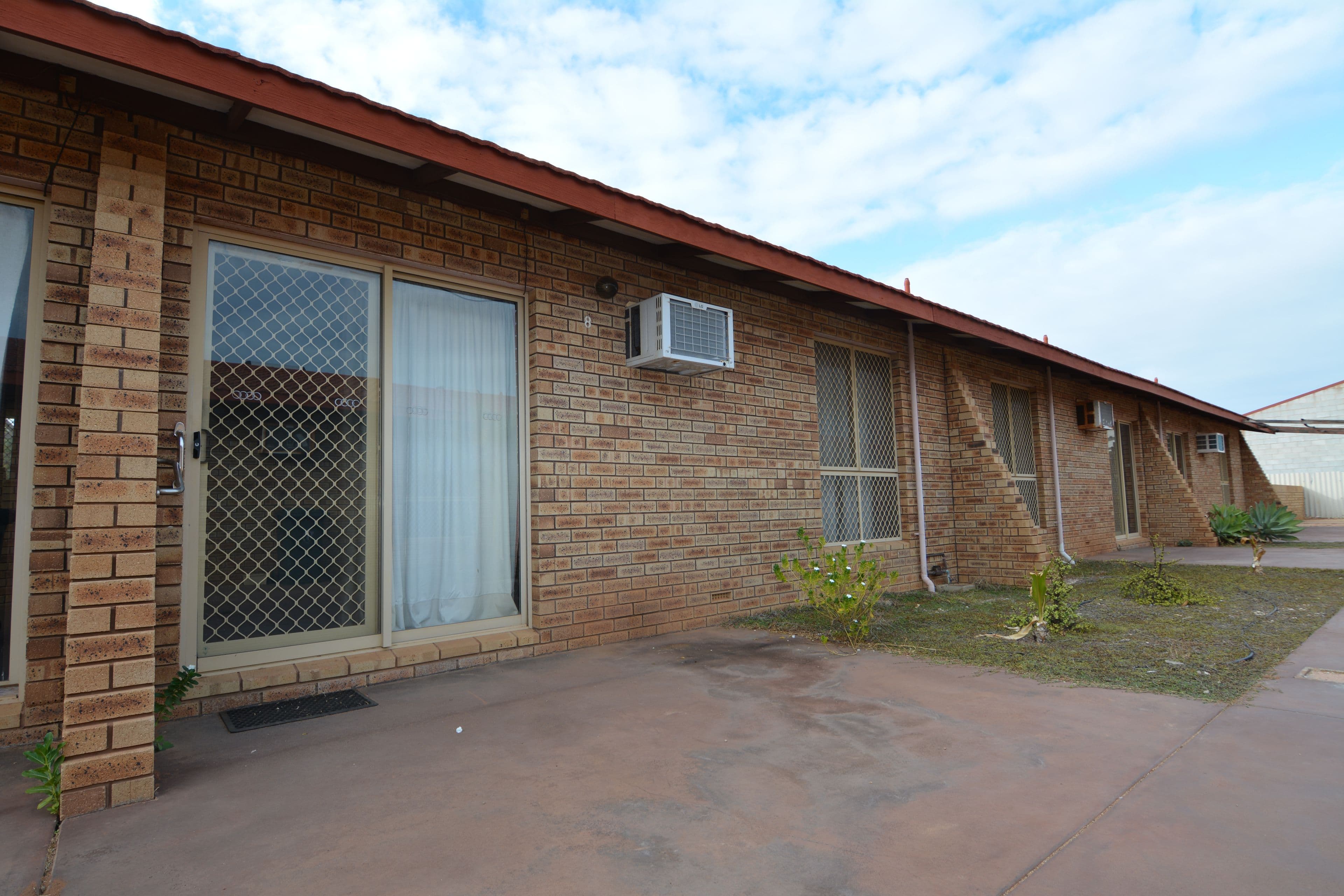 Unit 8 6-8 Wooramel Street, CARNARVON WA 6701, Carnarvon - Image 1