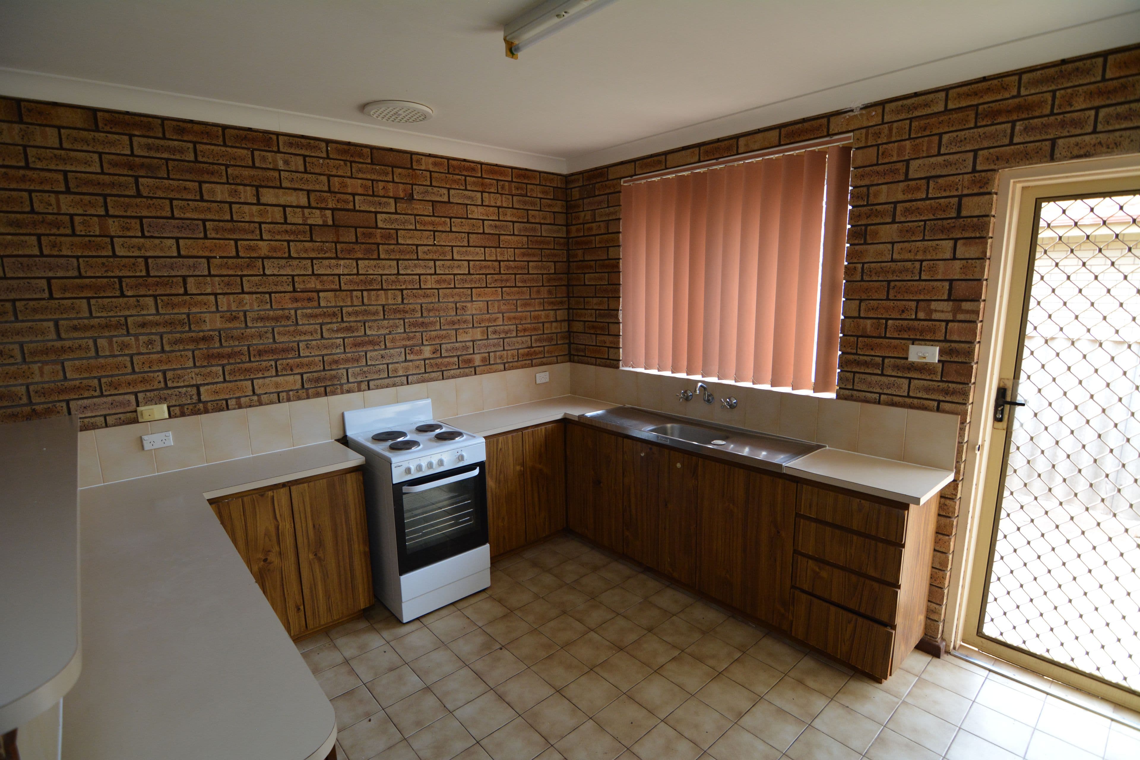 Unit 8 6-8 Wooramel Street, CARNARVON WA 6701, Carnarvon - Thumbnail 4