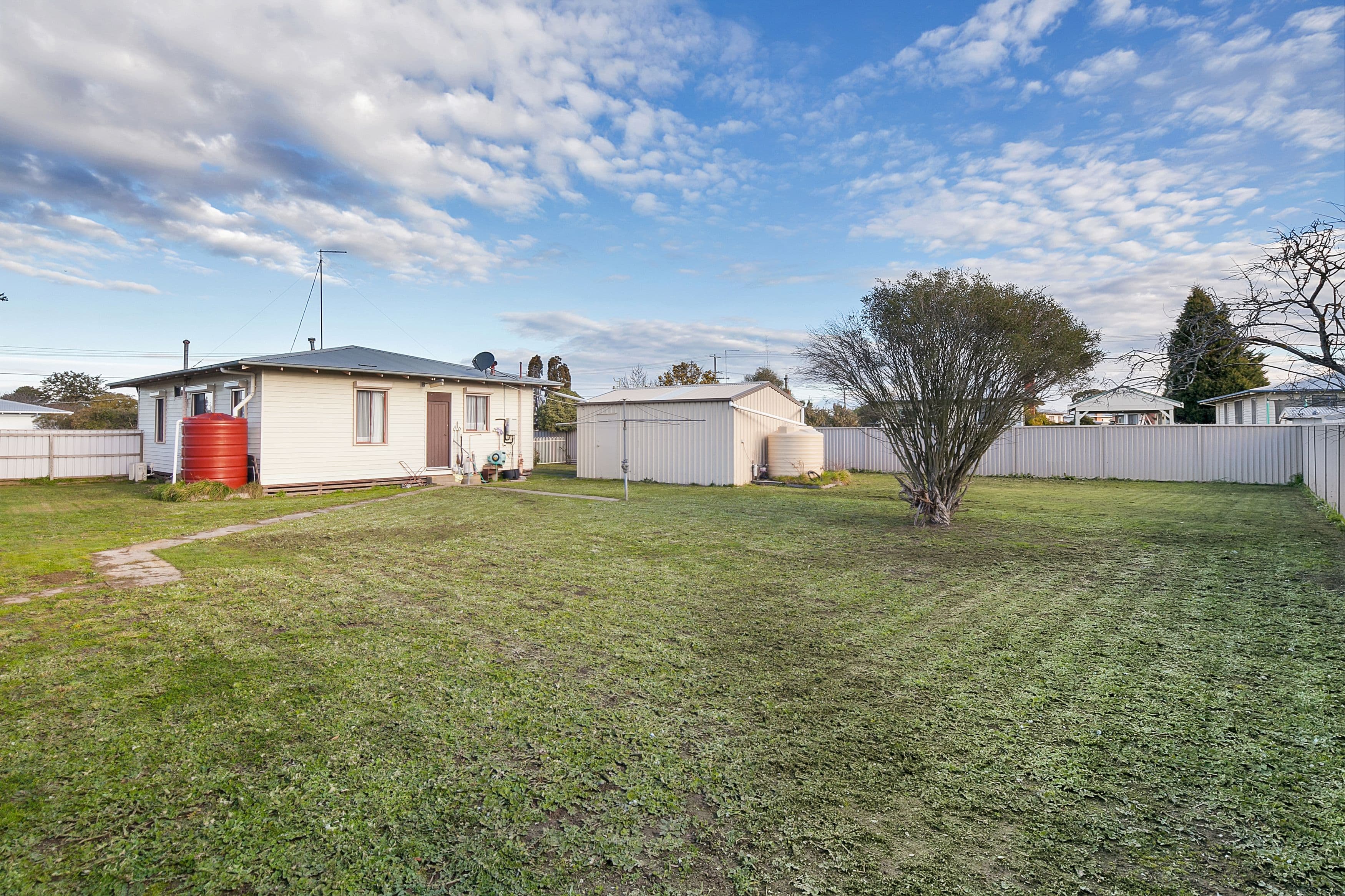 5 Violet Grove, Wendouree  Victoria  3355, Australia, Wendouree - Thumbnail 2