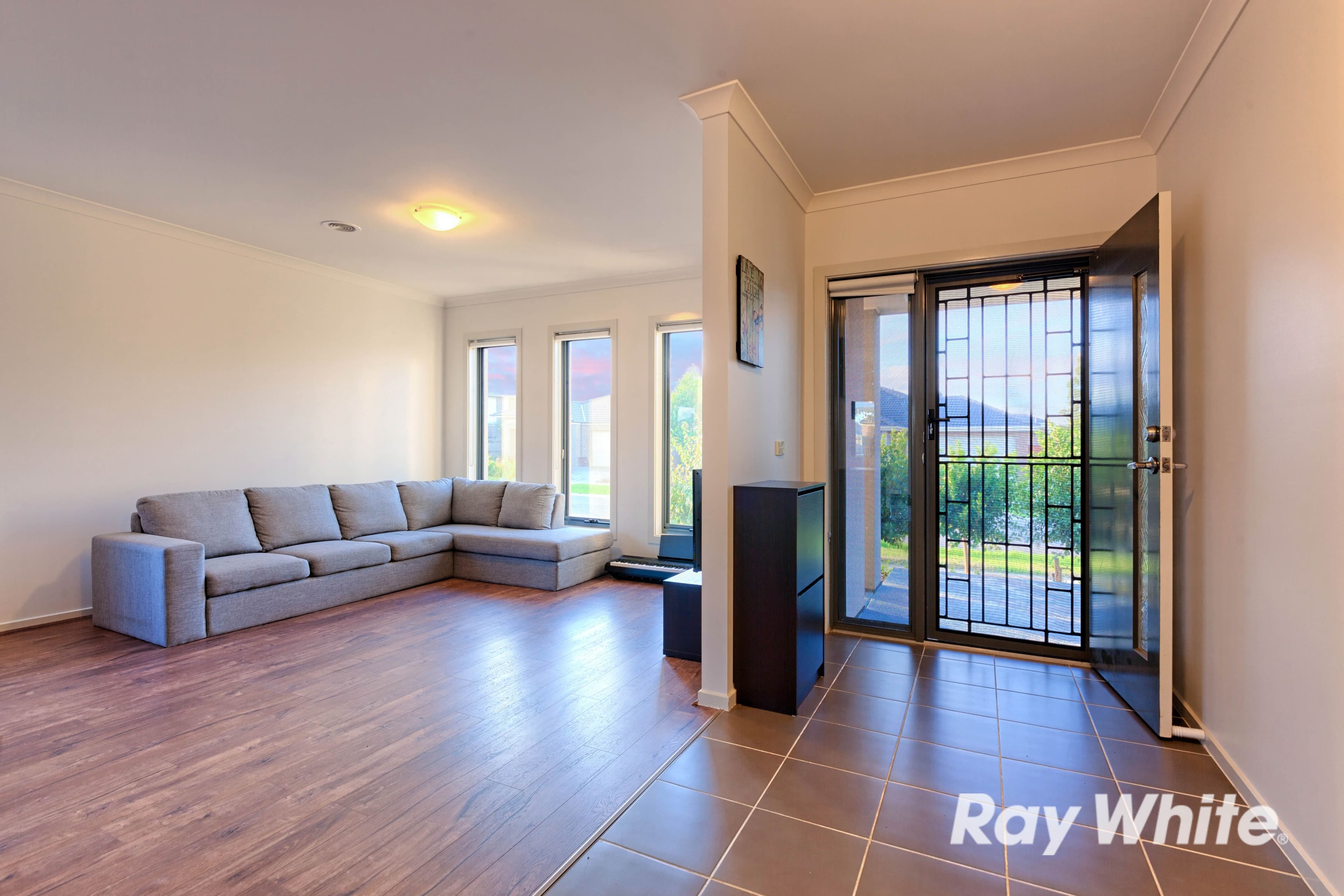 18 EARTH Street, Point Cook VIC 3030, Point Cook - Thumbnail 7
