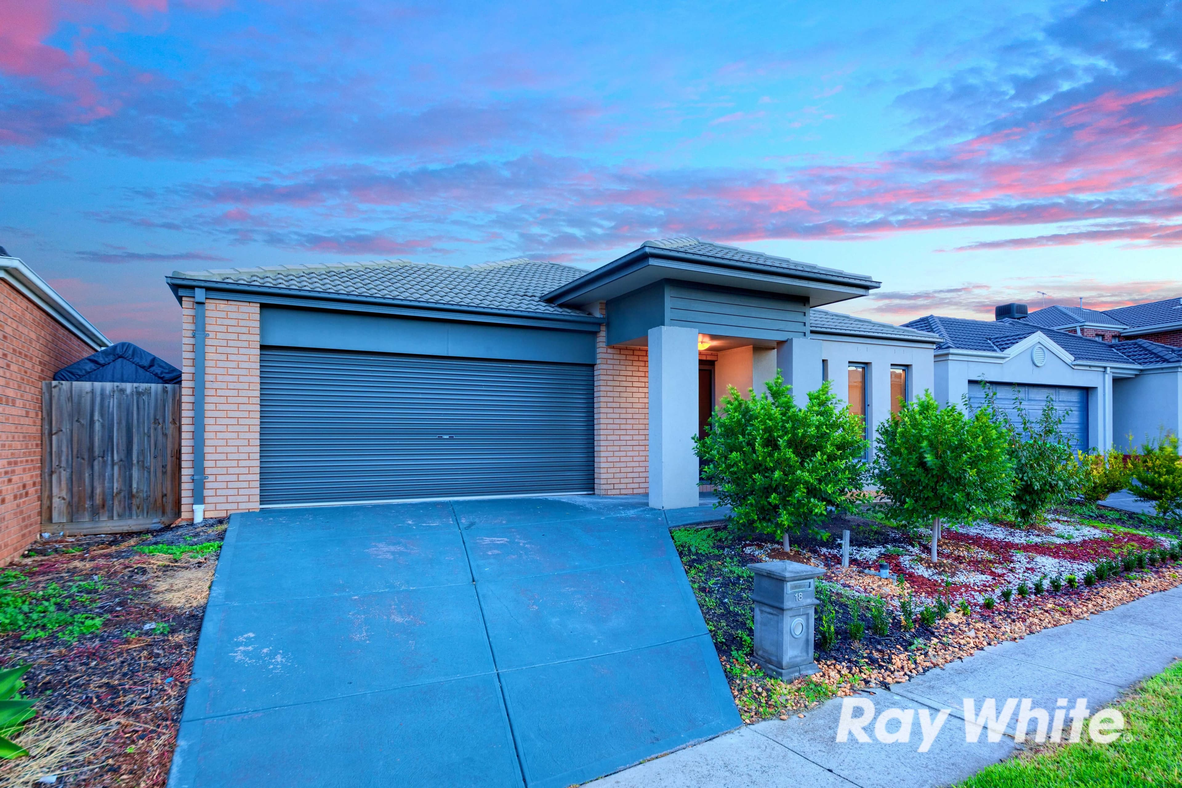 18 EARTH Street, Point Cook VIC 3030, Point Cook - Thumbnail 3