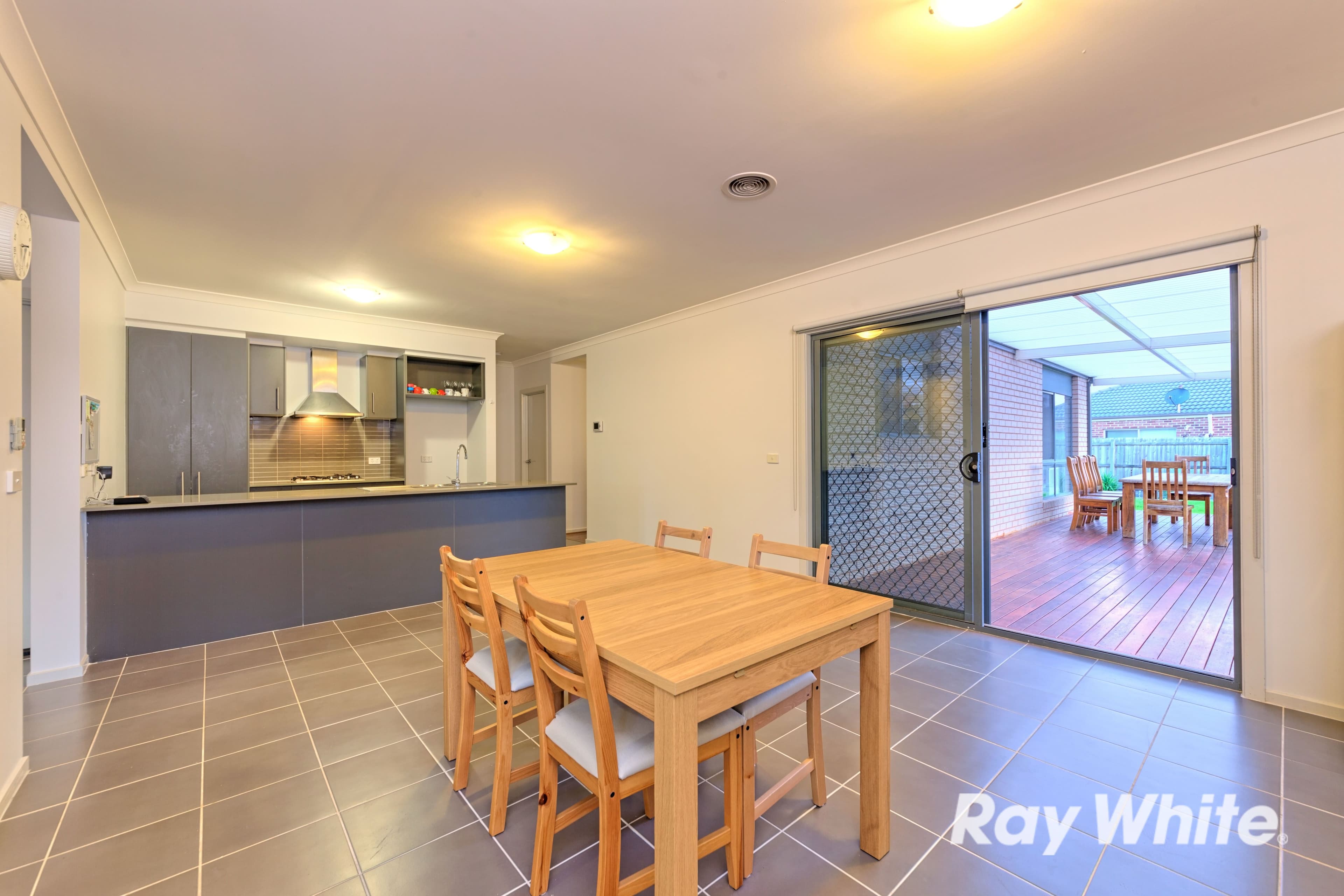 18 EARTH Street, Point Cook VIC 3030, Point Cook - Thumbnail 5