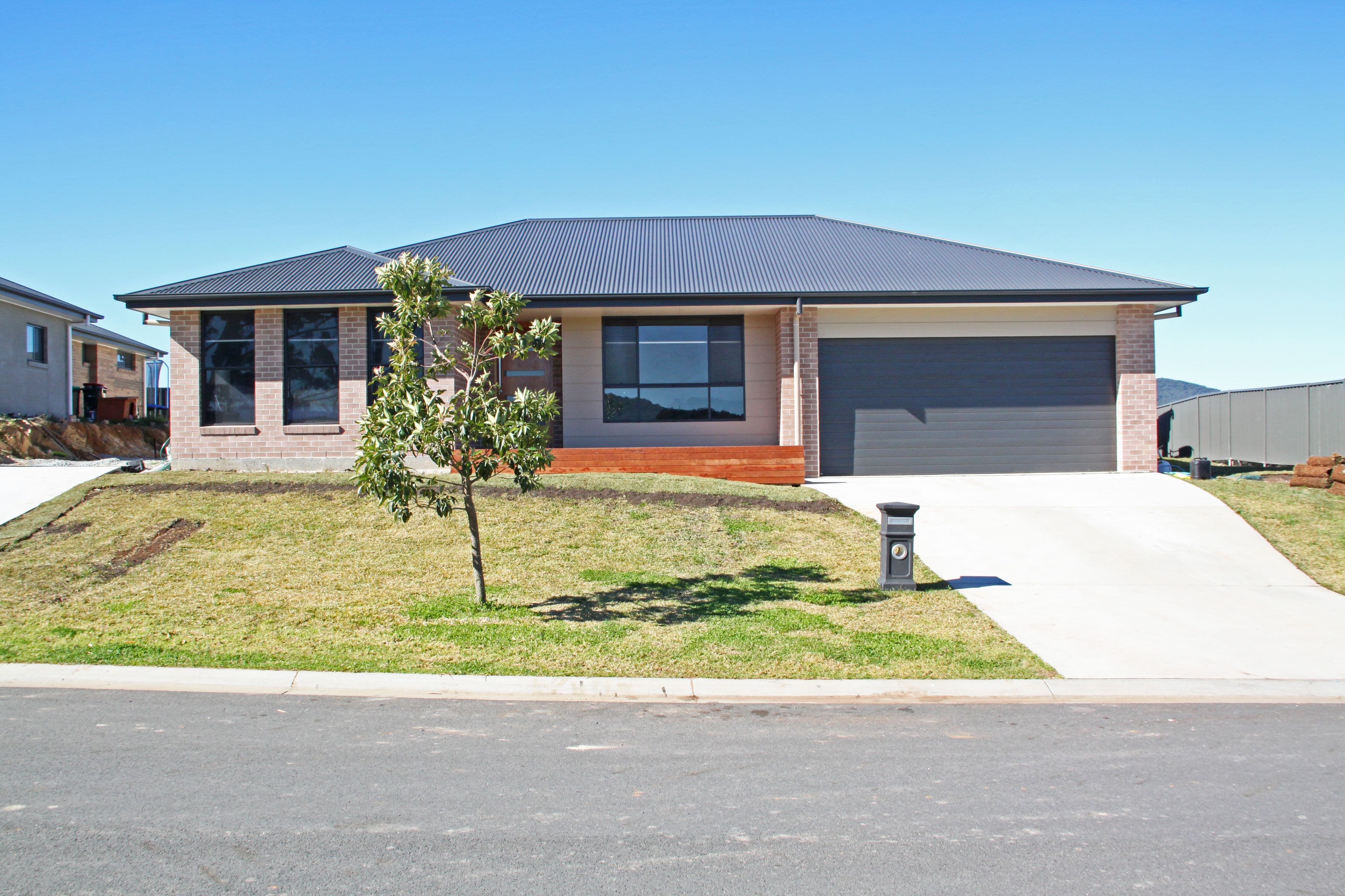 10 Red Cedar Ridge, Kew - Image 1