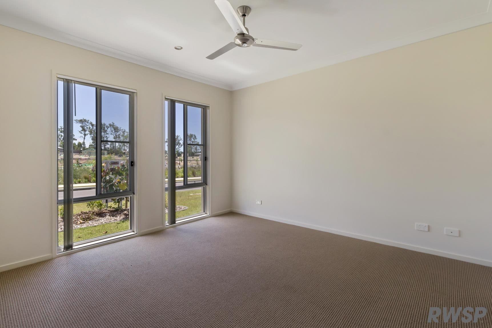 94 Picnic Creek Drive, Coomera QLD 4209, Coomera - Thumbnail 6