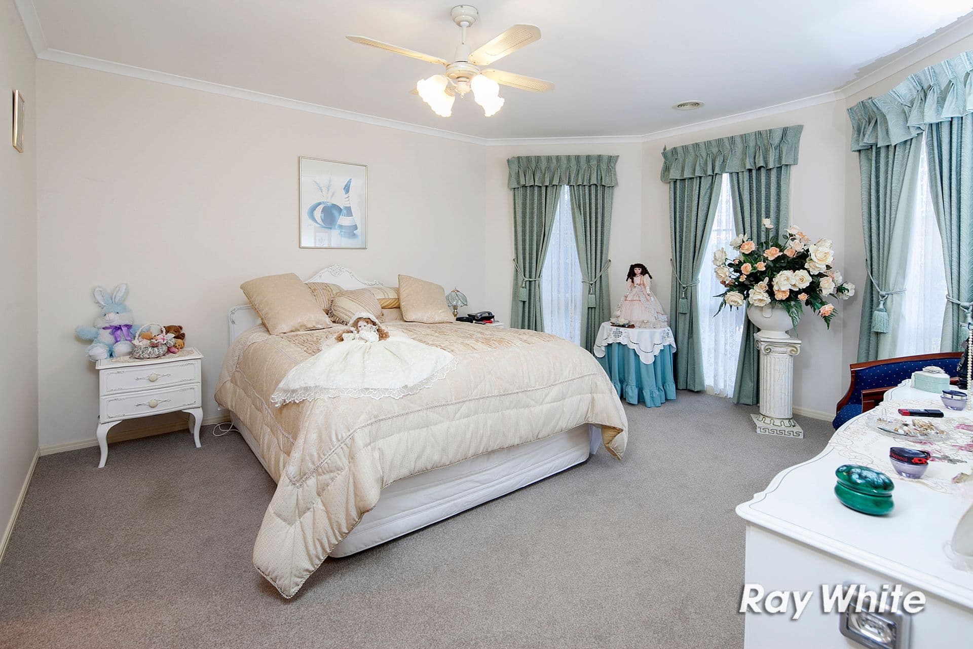 5 Romsey Place, Langwarrin VIC 3910, Langwarrin - Thumbnail 2