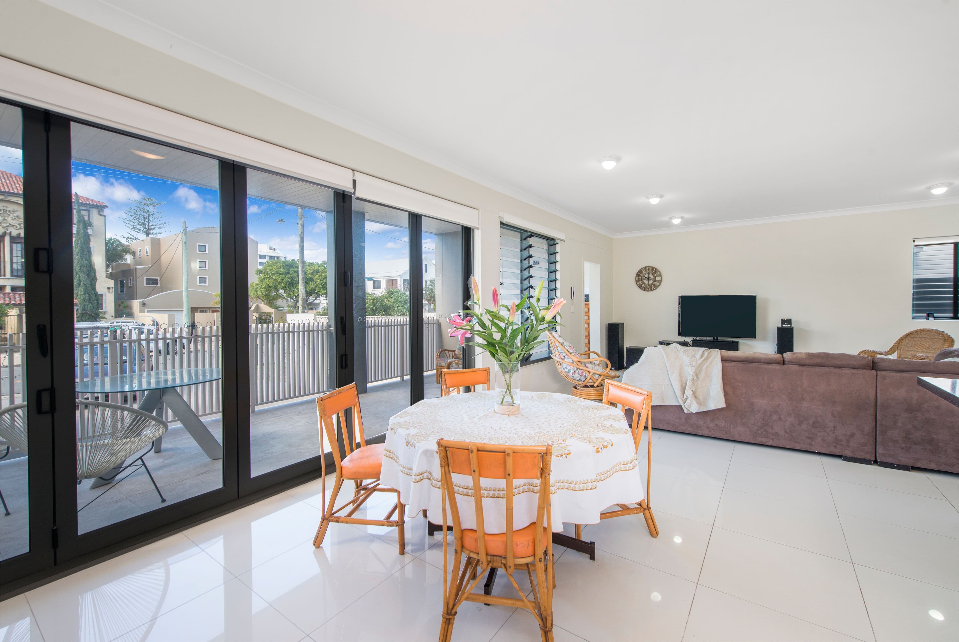 44 Seagull Avenue, Mermaid Beach QLD 4218, Mermaid Beach - Thumbnail 3