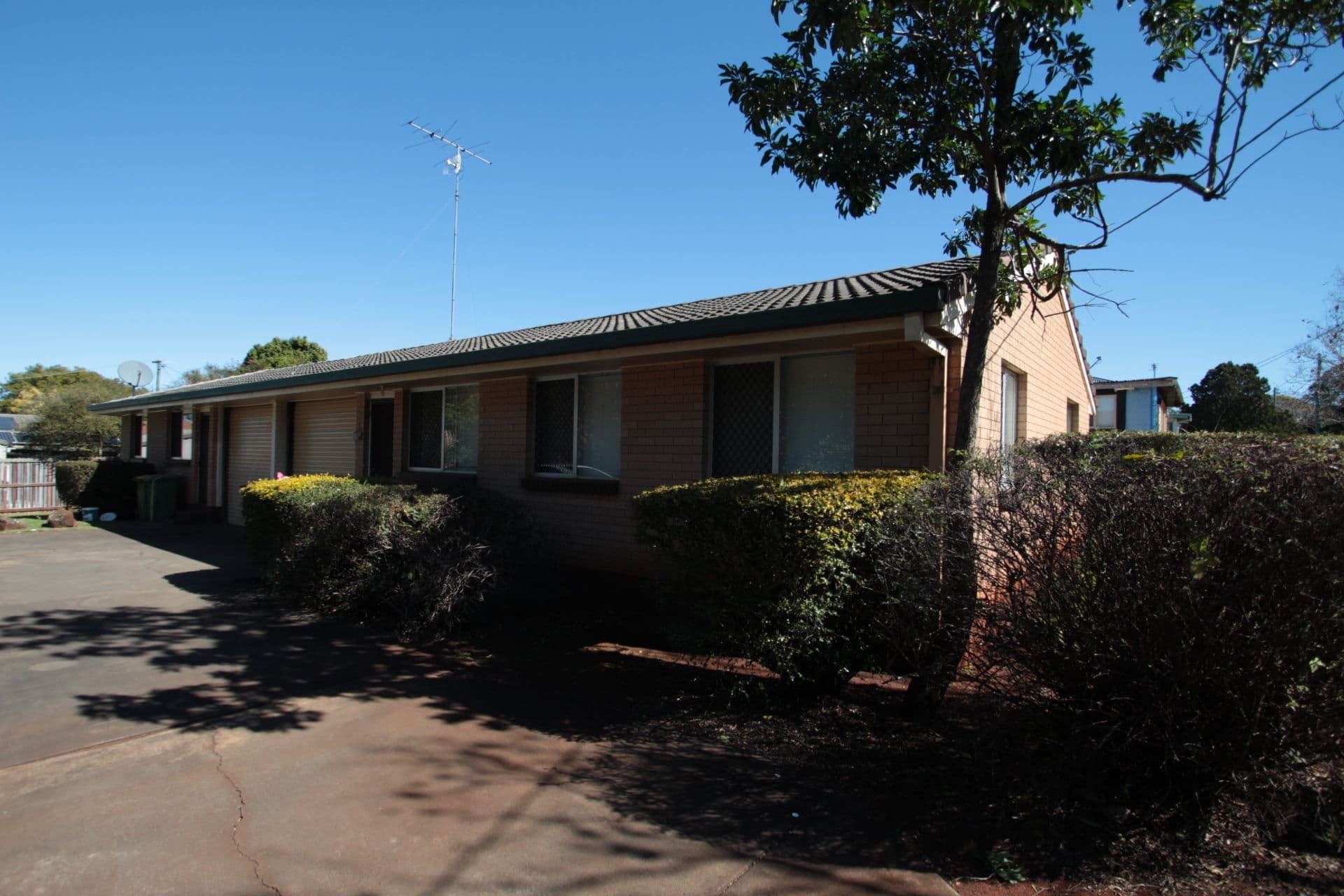 8 Tomkys Street, Rockville QLD 4350, Rockville - Thumbnail 2