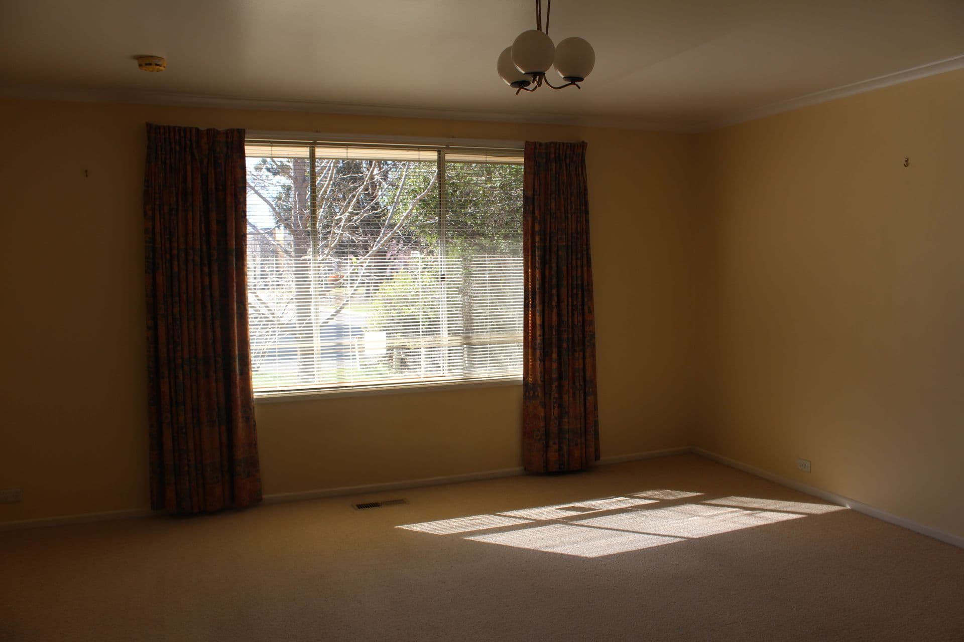 210 Antill Street, Hackett ACT 2602, Hackett - Thumbnail 2