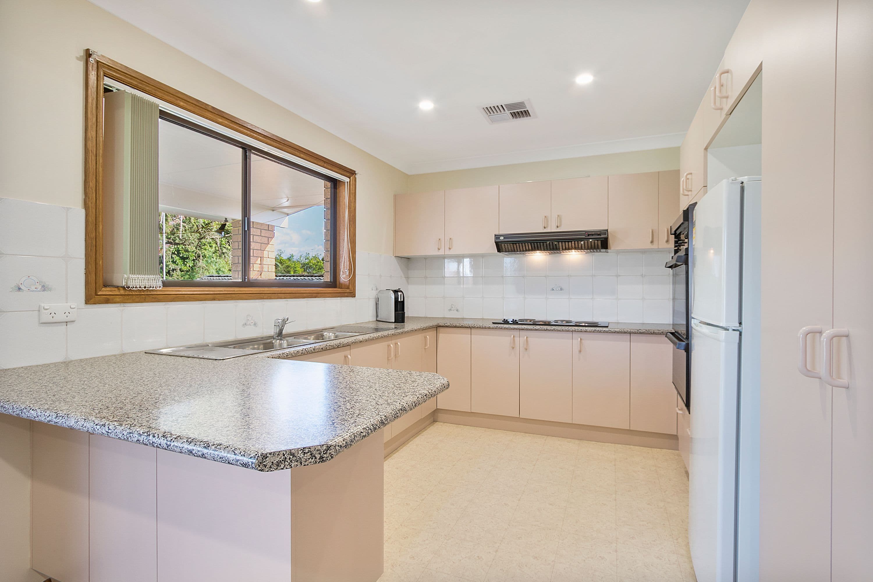 16 Rutherglen Avenue, Richmond NSW 2753, Richmond - Thumbnail 4