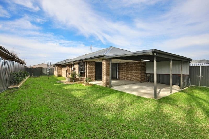 10 Bowerbird Street, South Nowra - Thumbnail 3