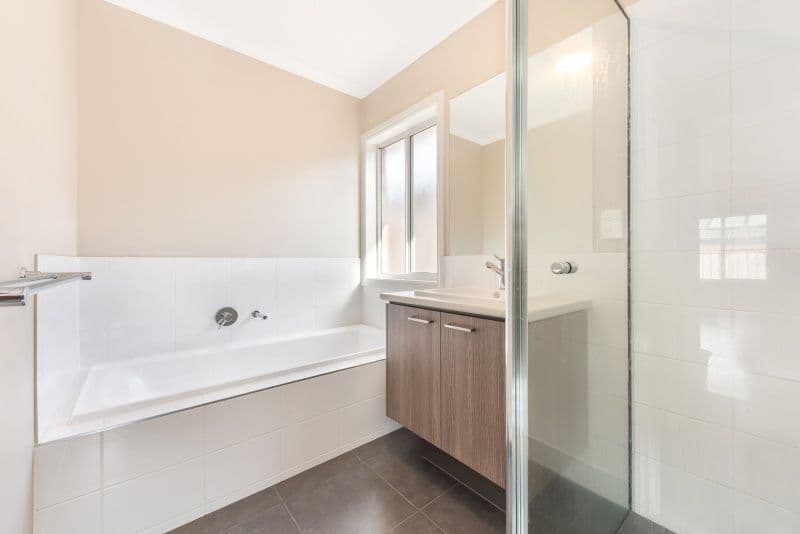 24 Blacker Way, Bannockburn VIC 3331, Bannockburn - Thumbnail 8