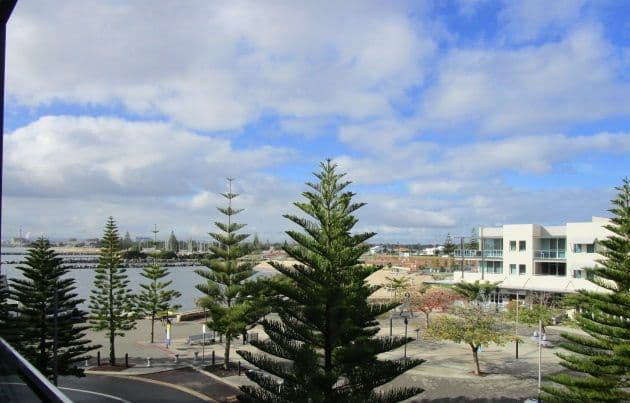 28/23 Casuarina Drive, Bunbury WA 6230, Bunbury - Thumbnail 2