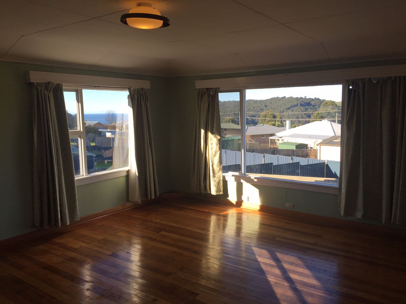 75 McPhee Street, Havenview TAS 7320, Havenview - Thumbnail 3