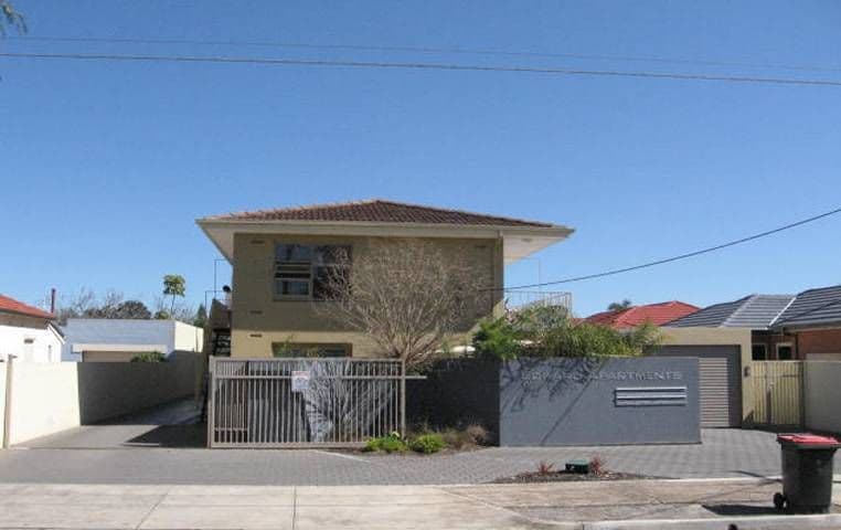 6/11 Edward Street, Glynde SA 5070, Glynde - Image 1