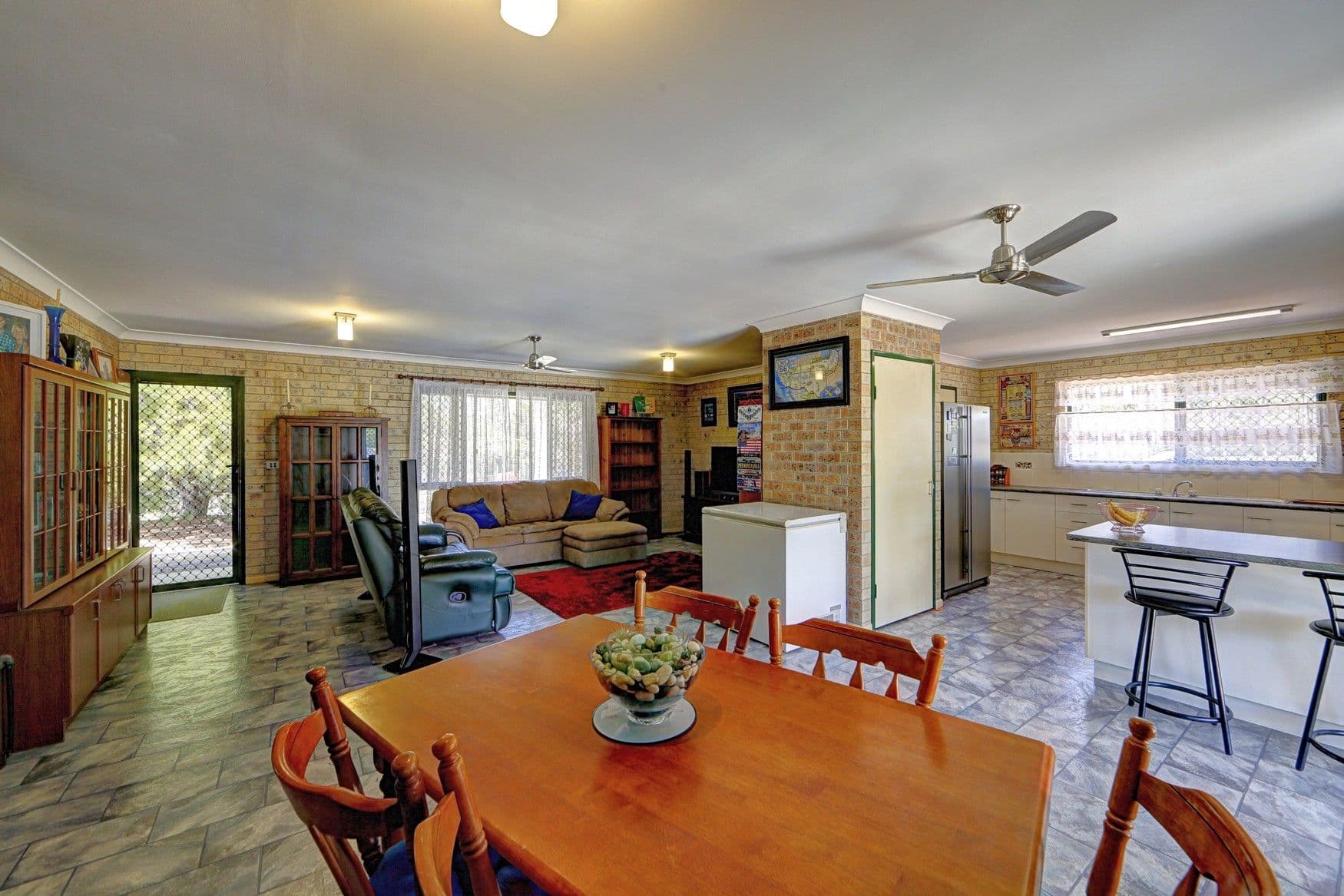 37 Tanderra Drive, South Kolan QLD 4670, South Kolan - Thumbnail 2