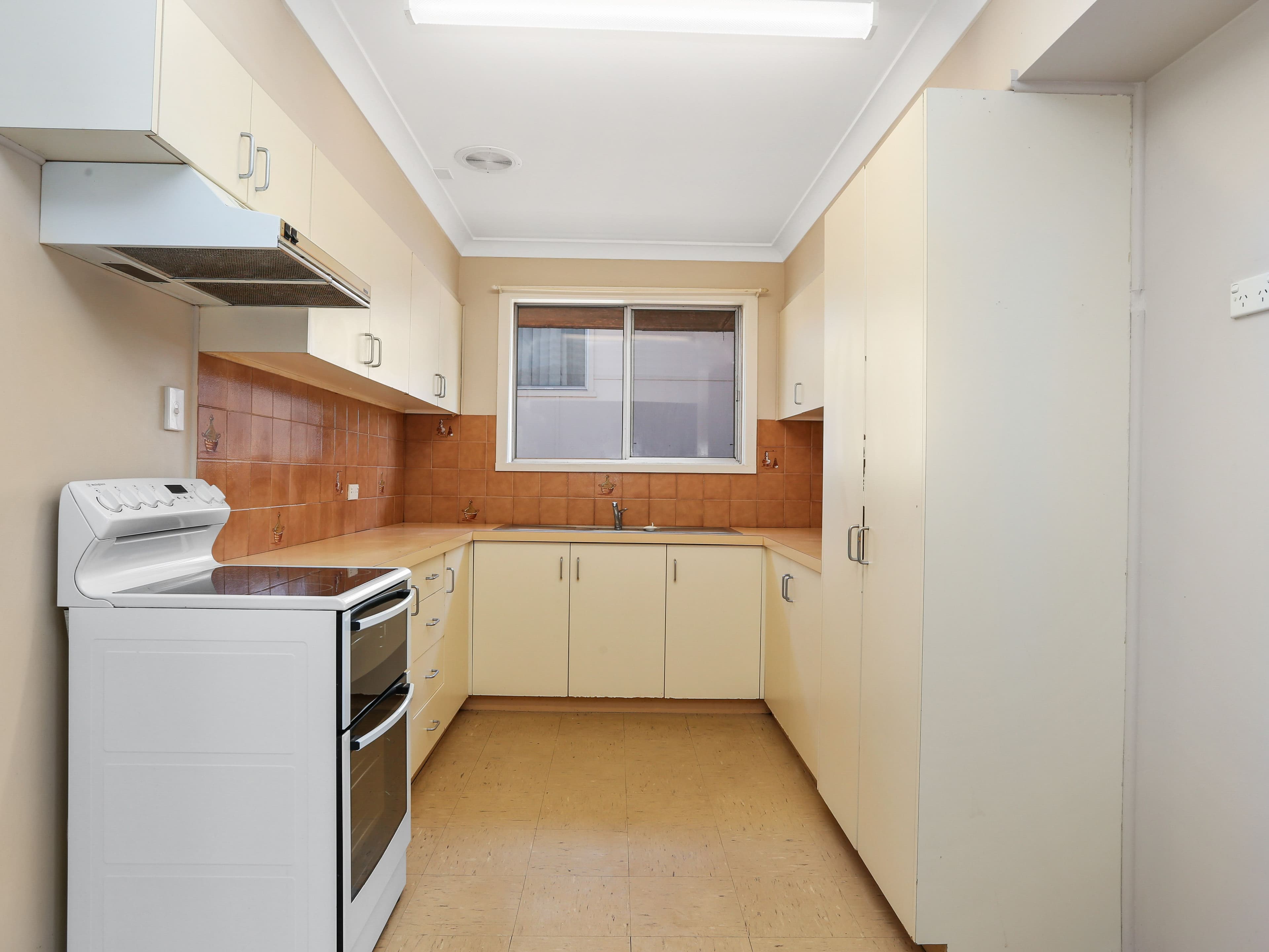 353 Fry Street, Grafton - Thumbnail 2