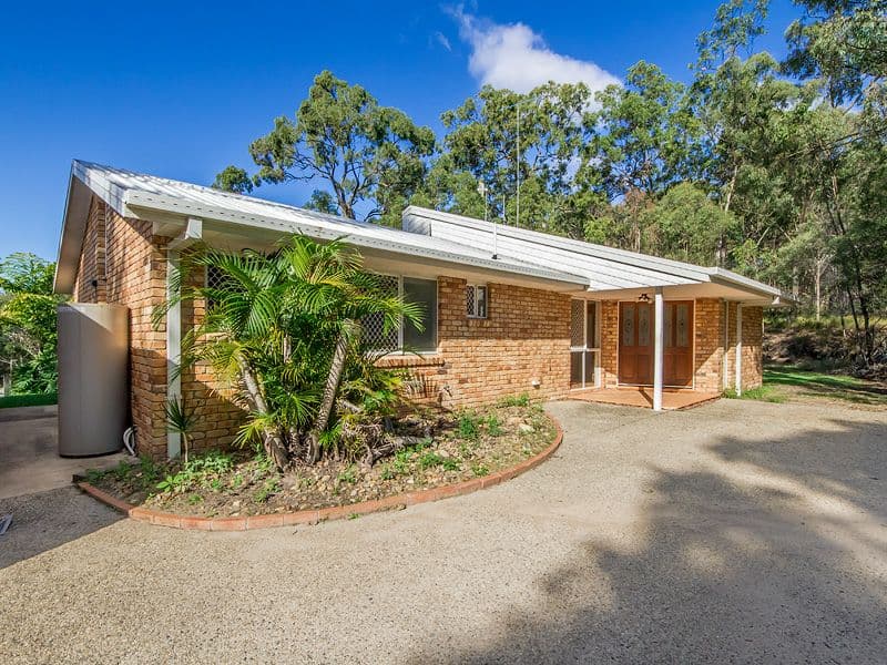 50 Columbine Way, Gaven QLD 4211, Gaven - Thumbnail 4