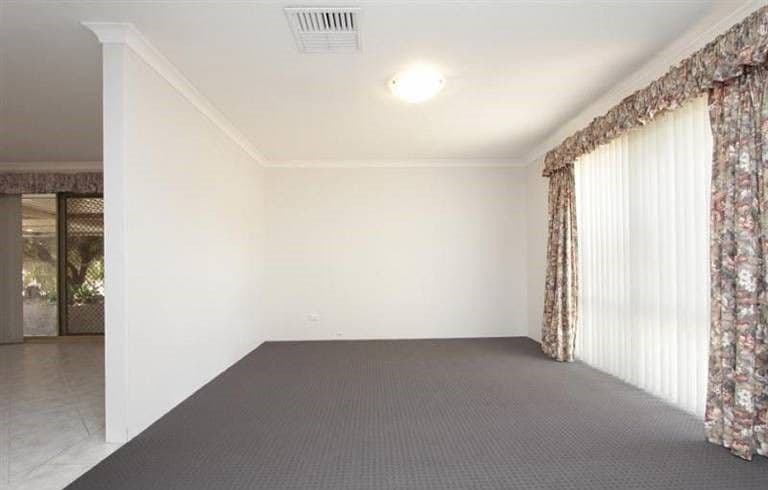12 Hurd Road, Bullsbrook WA 6084, Bullsbrook - Thumbnail 3