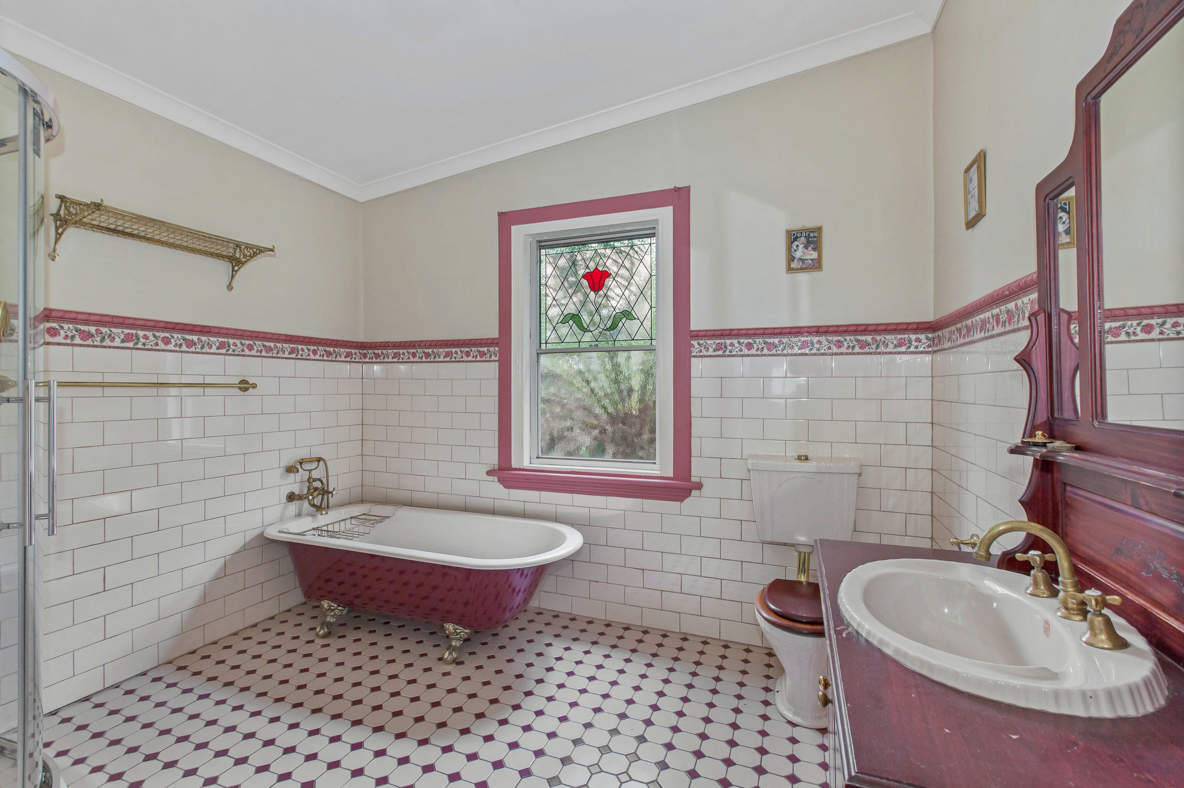 18 Butler Street, Seymour VIC 3660, Seymour - Thumbnail 3
