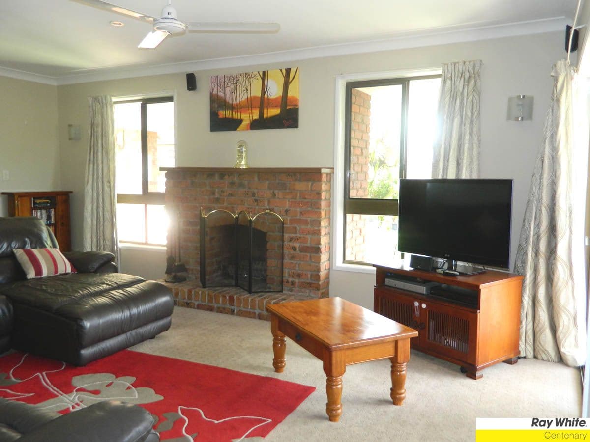 16 Mistral Street, Jamboree Heights QLD 4074, Jamboree Heights - Thumbnail 4