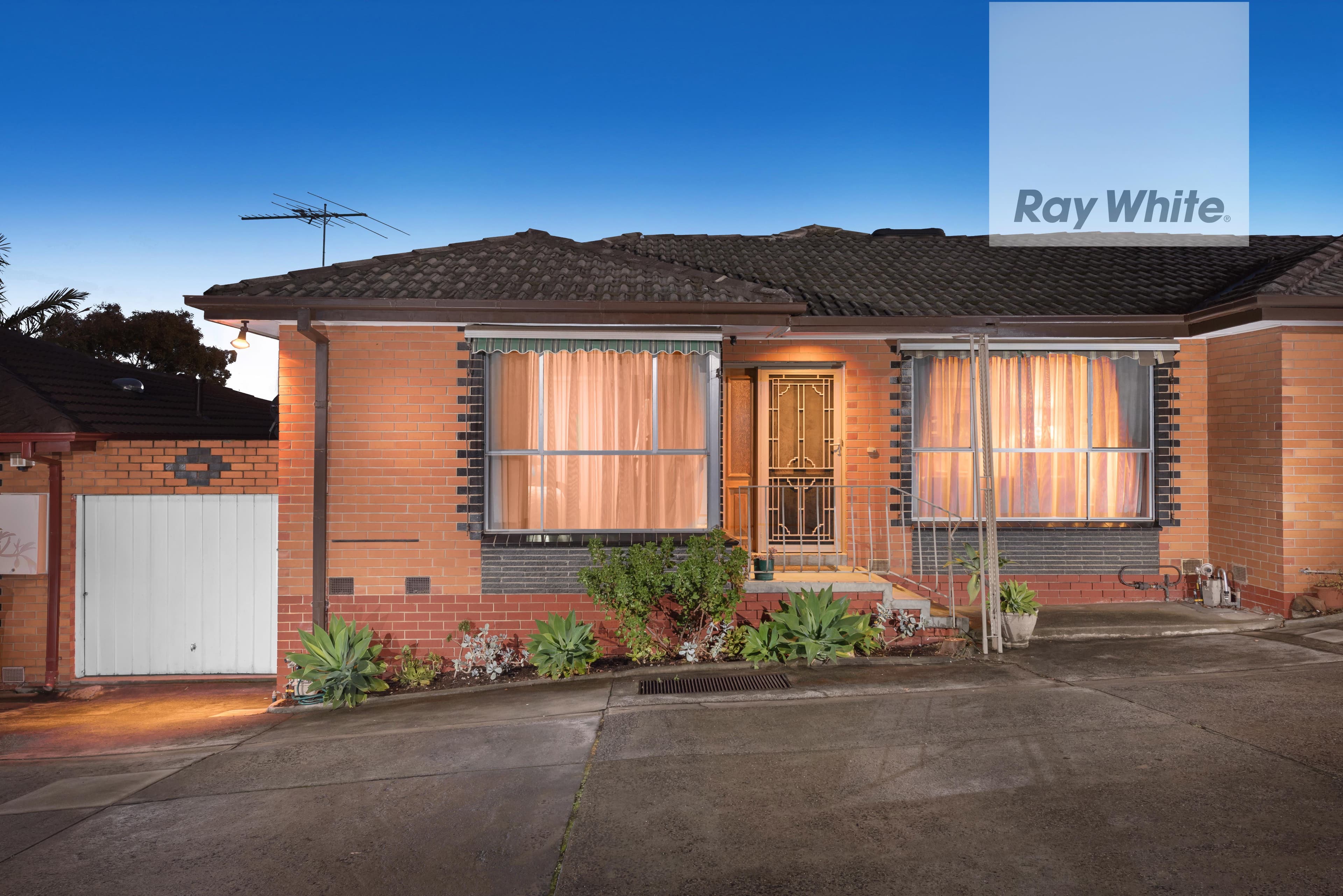 13 Arnold Court, Pascoe Vale VIC 3044, Pascoe Vale - Image 1