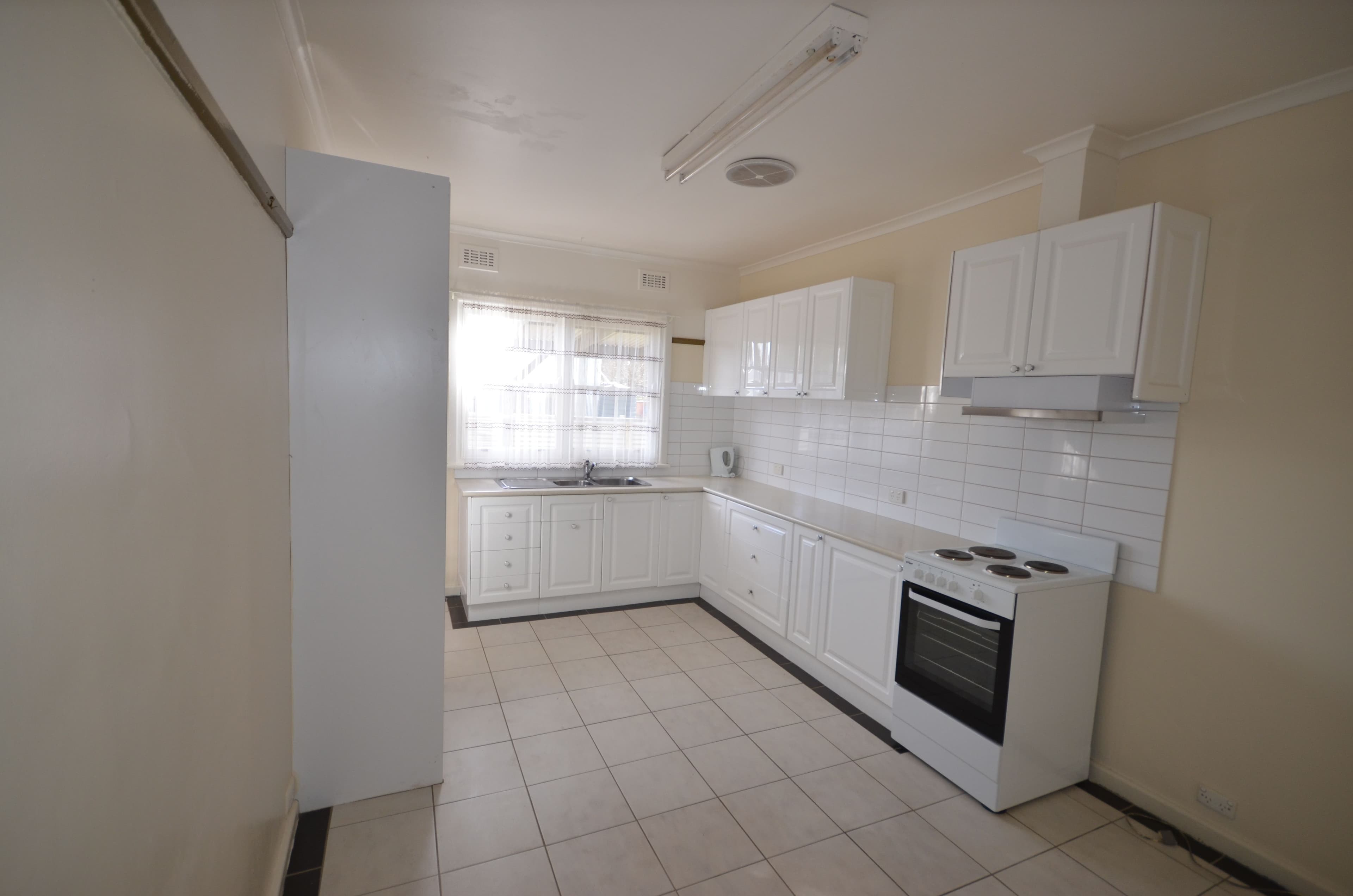 1 Brown Street, Lismore VIC 3324, Lismore - Thumbnail 4