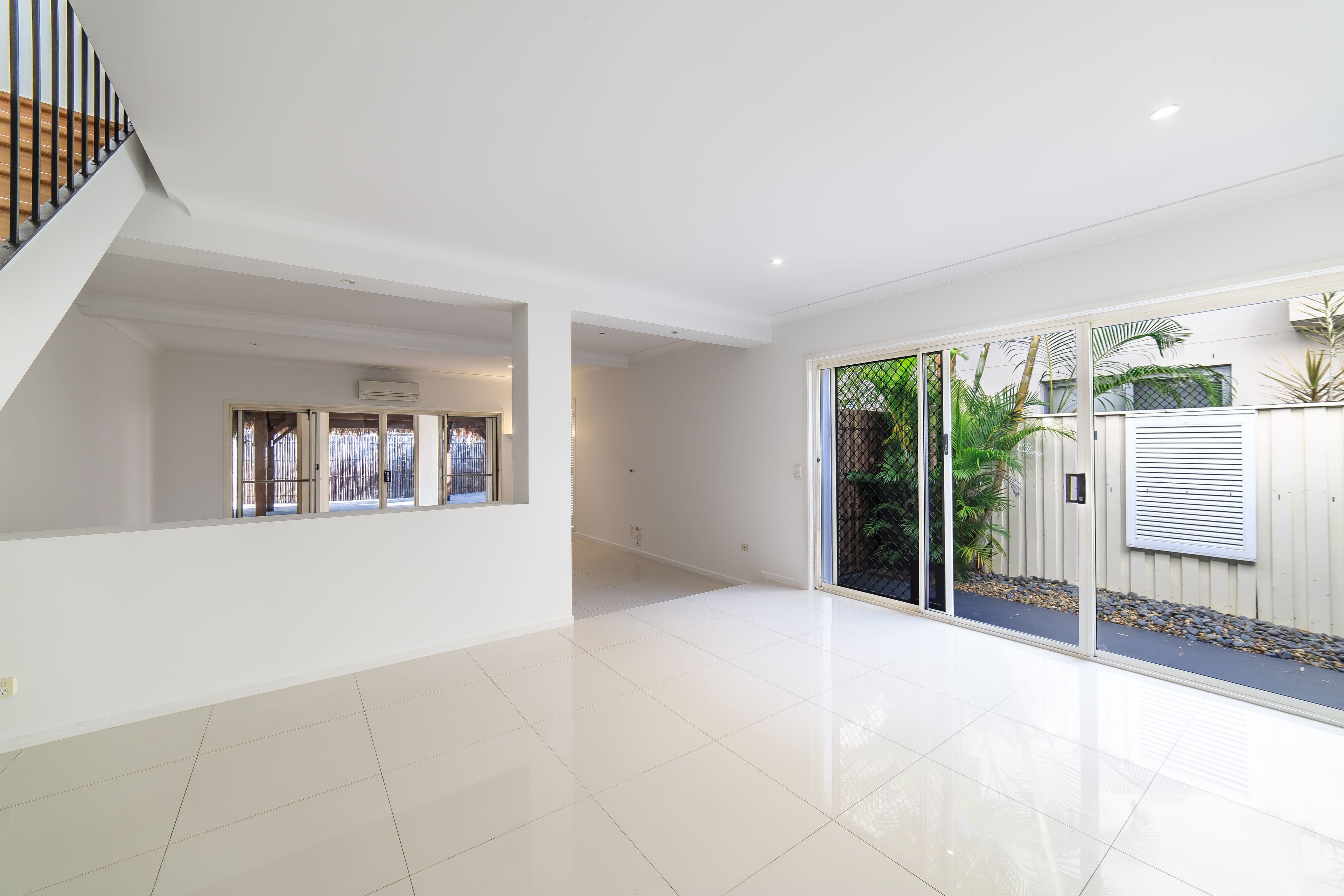22 Mawarra Street, Chevron Island QLD 4217, Chevron Island - Thumbnail 5