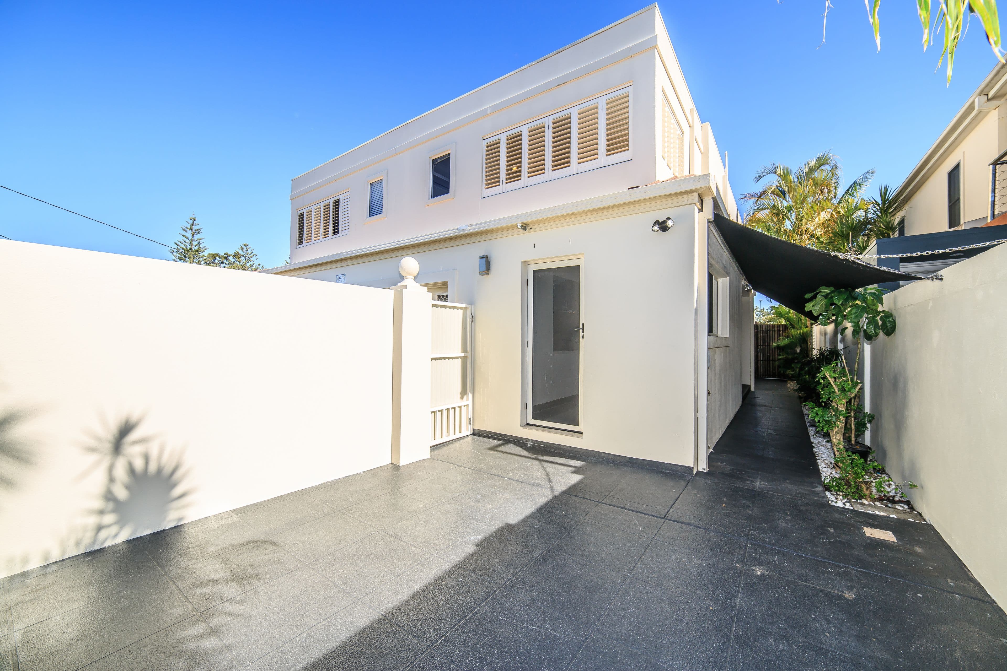 22 Mawarra Street, Chevron Island QLD 4217, Chevron Island - Thumbnail 7