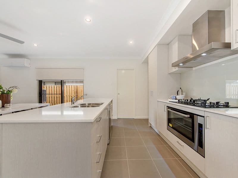 53 Stephens Street, Upper Coomera QLD 4209, Upper Coomera - Thumbnail 5