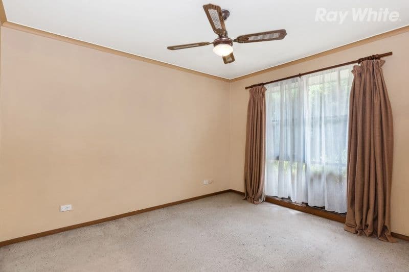 5 Denver Court, Hampton Park VIC 3976, Hampton Park - Thumbnail 4