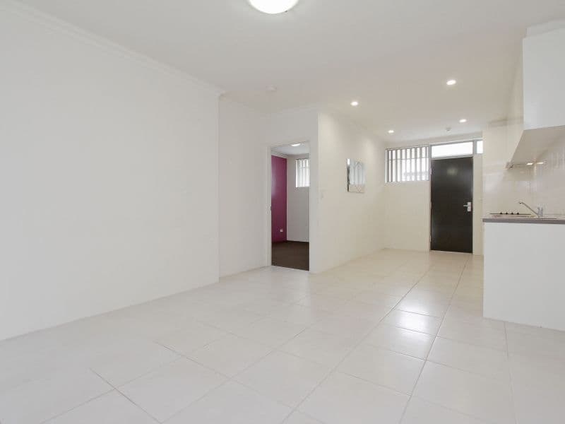 19/129 Briggs Street, Kewdale WA 6105, Kewdale - Thumbnail 4