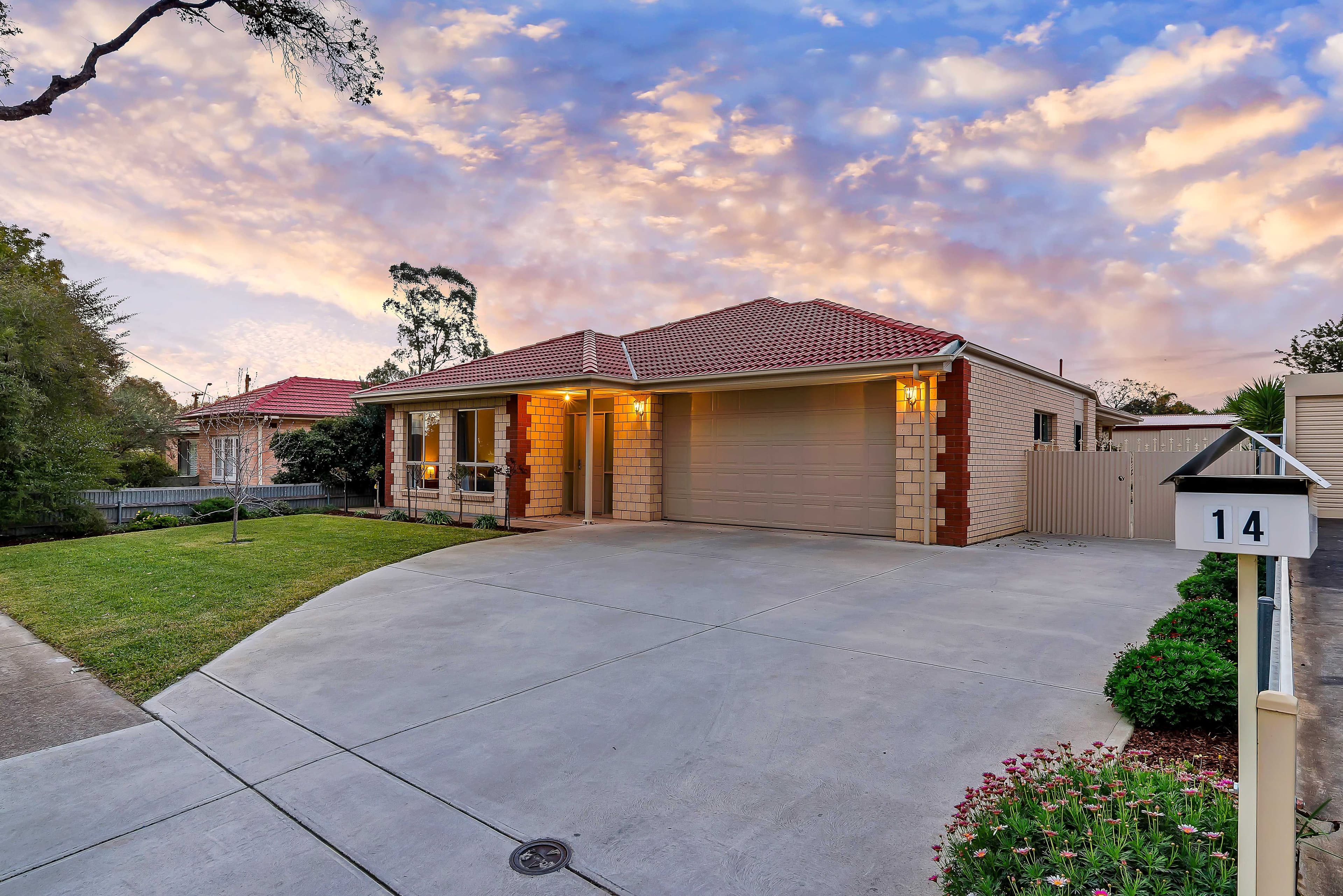 14 Selkirk Avenue, Clearview SA 5085, Clearview - Thumbnail 2