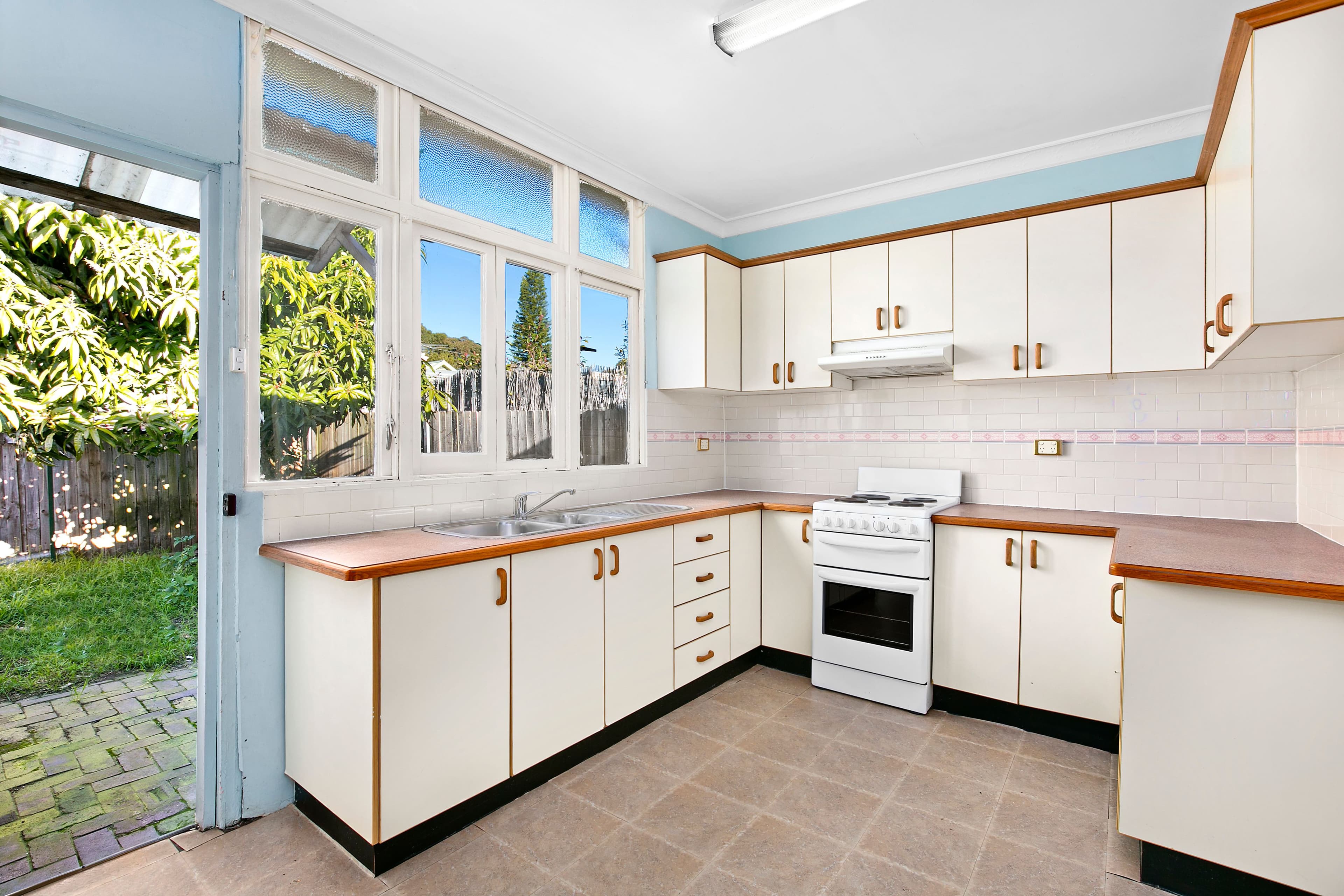 207 Illawarra Road, Marrickville - Thumbnail 3