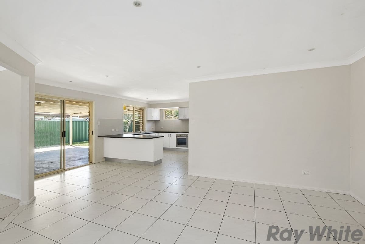 28 Bermuda Avenue, Deception Bay QLD 4508, Deception Bay - Thumbnail 4