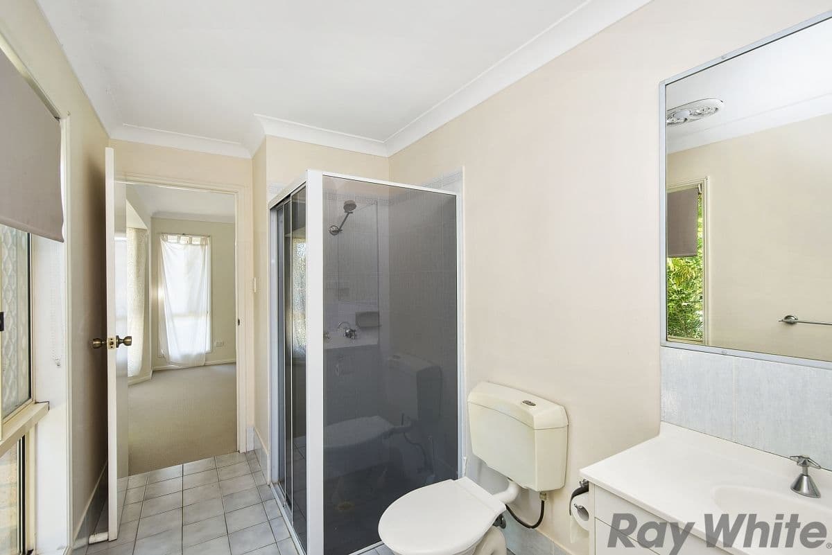28 Bermuda Avenue, Deception Bay QLD 4508, Deception Bay - Thumbnail 3