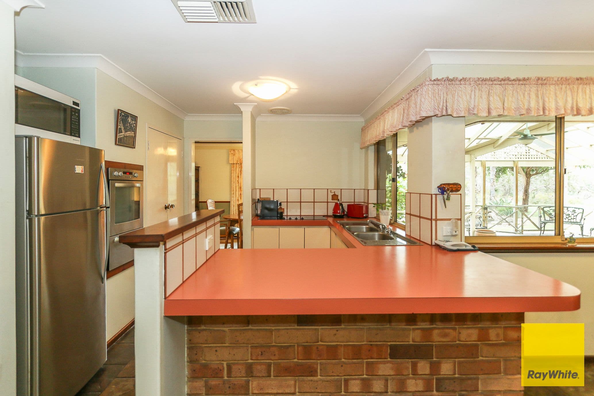 18 Lakes Way, Jandakot WA 6164, Jandakot - Thumbnail 8