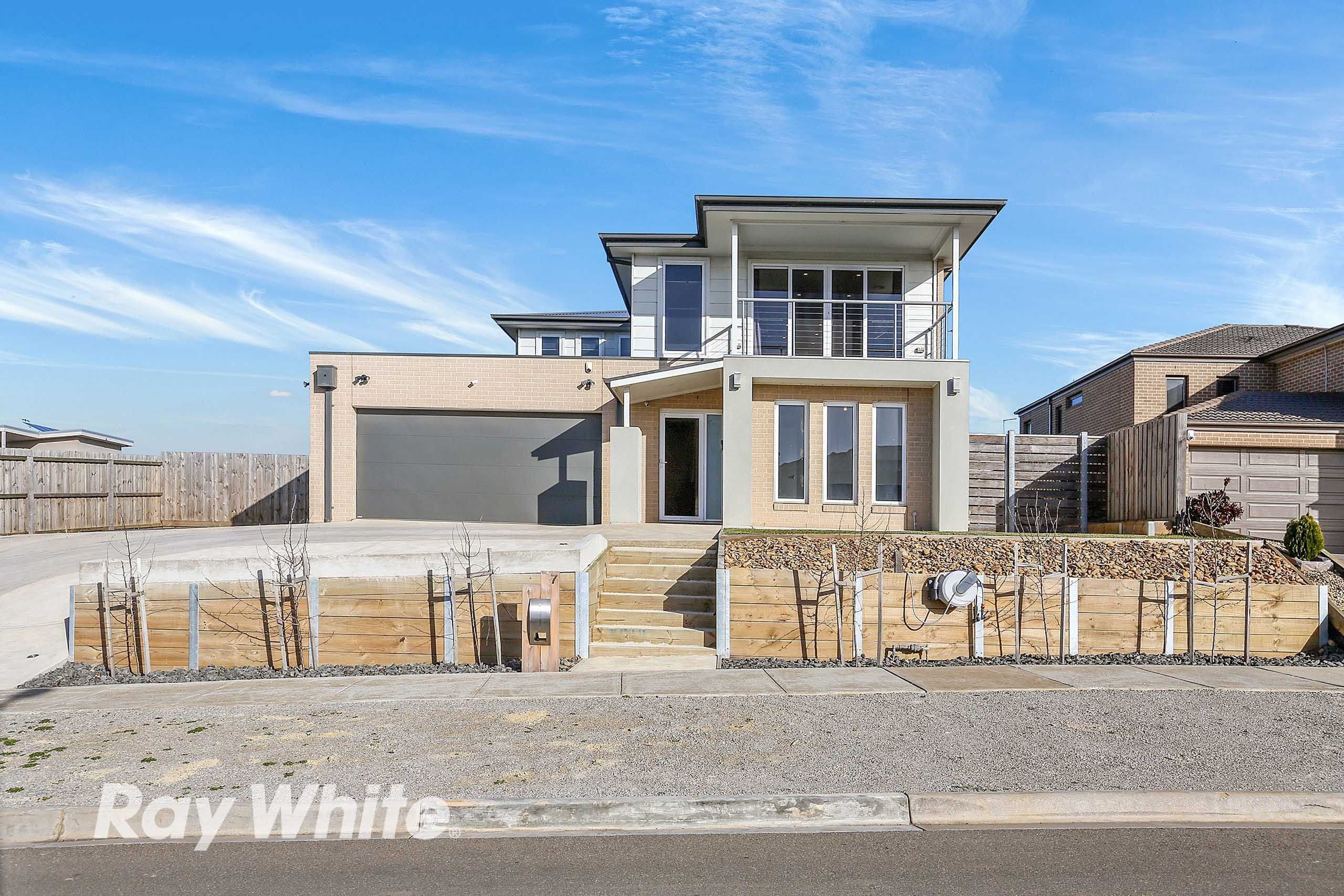 7 Meltham Avenue, Highton VIC 3216, Highton - Image 1