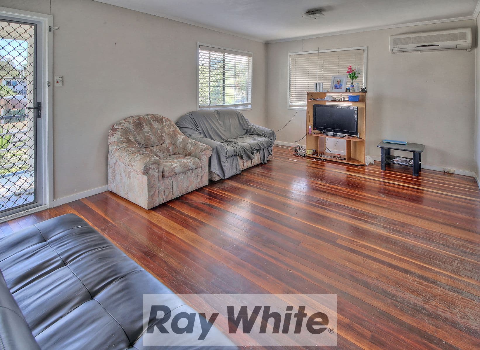 32 Redford Street, Kingston QLD 4114, Kingston - Thumbnail 3