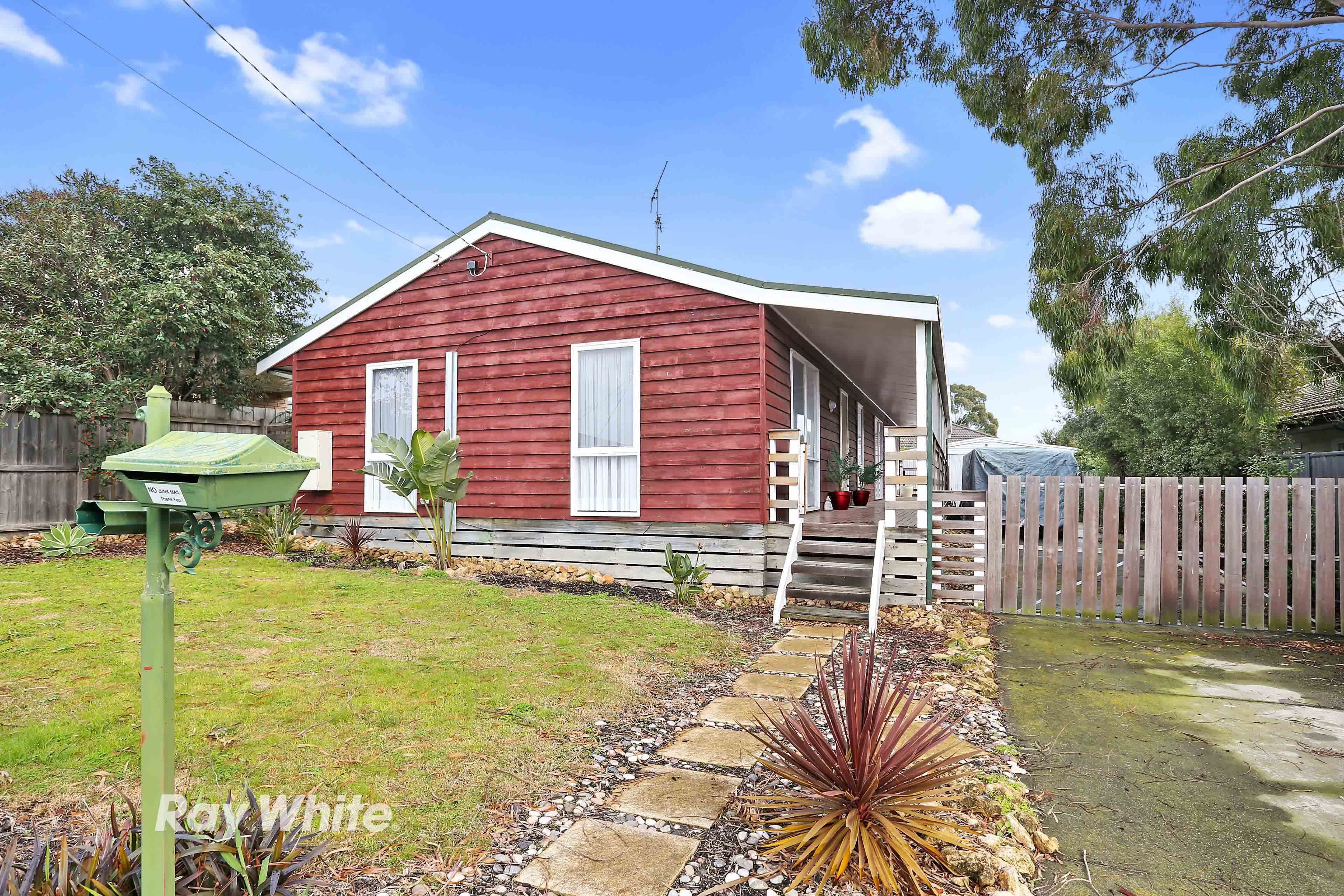 10 Bunganowee Drive, Clifton Springs VIC 3222, Clifton Springs - Image 1