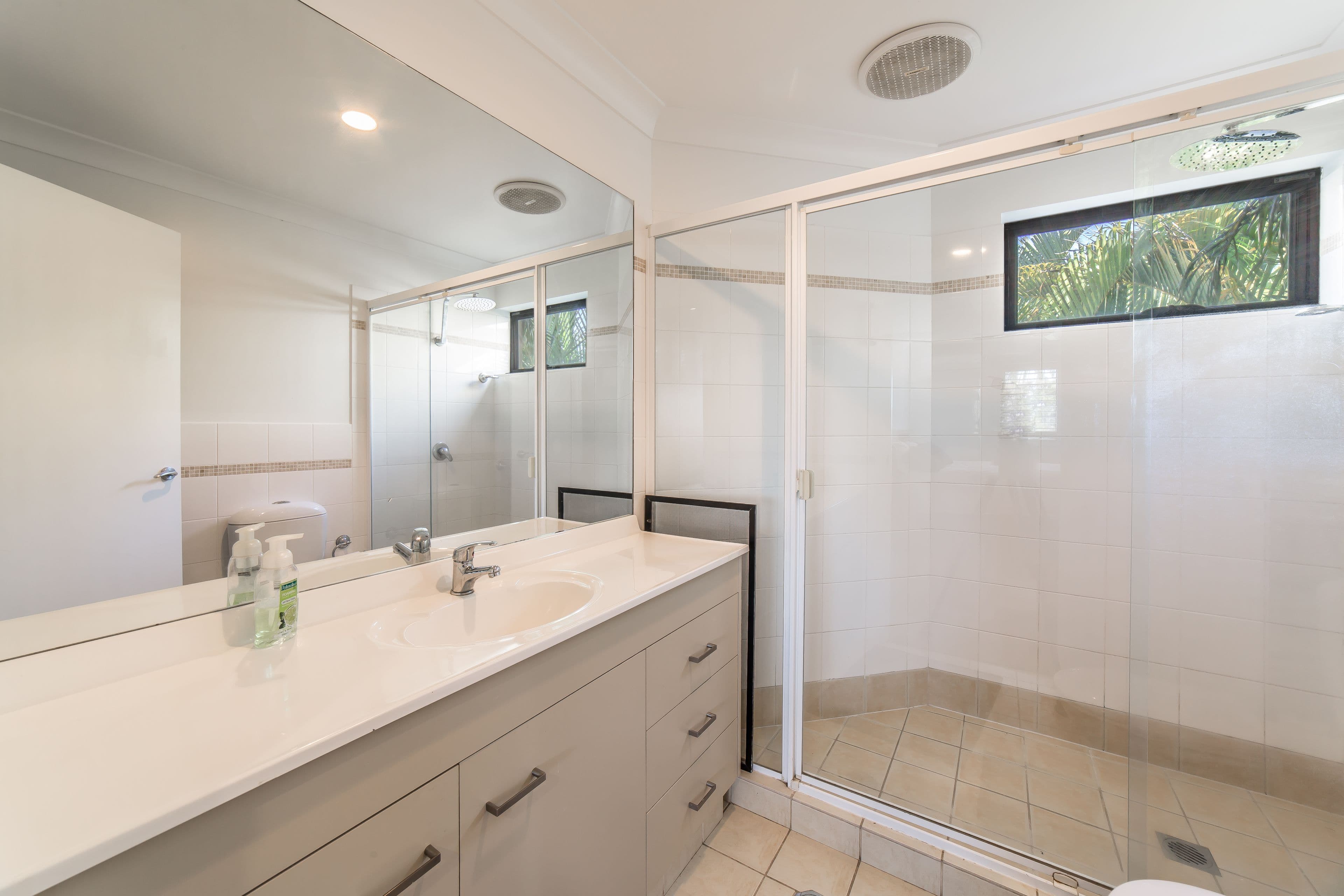 50 Heeb Street, Bundall QLD 4217, Bundall - Thumbnail 6
