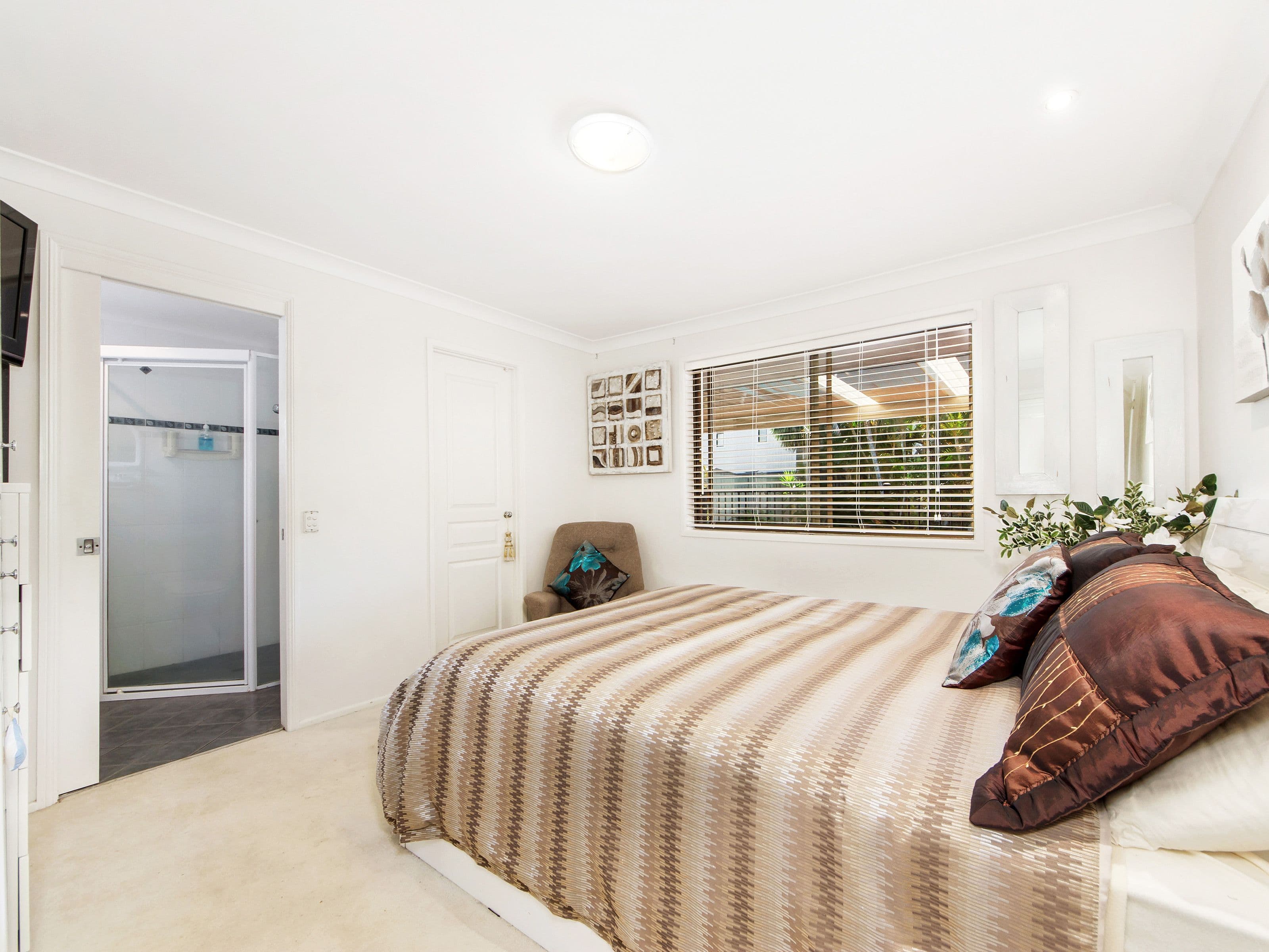 3 Nalya Court, Mermaid Waters QLD 4218, Mermaid Waters - Thumbnail 7