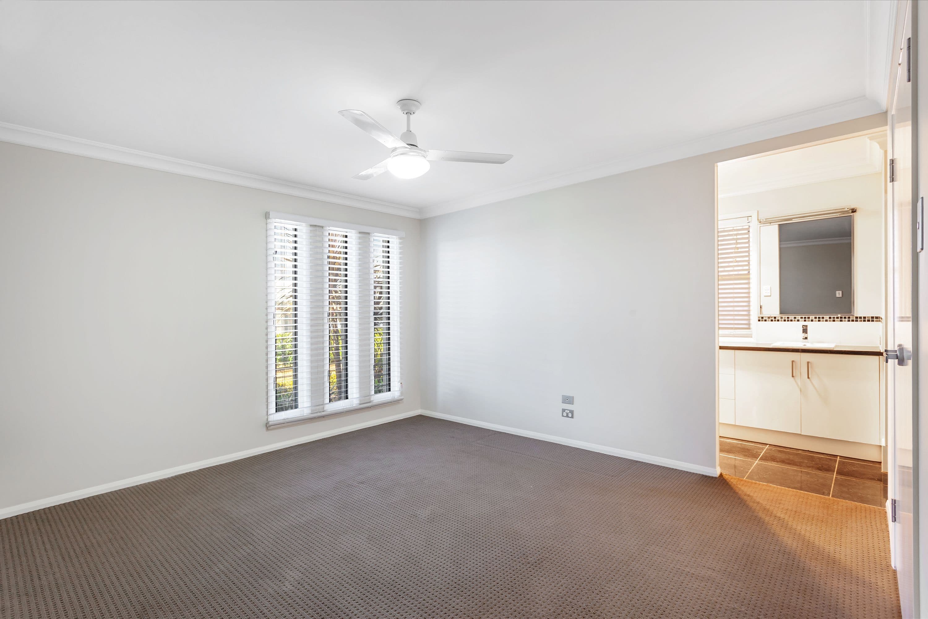 13 O'Grady Street, Kearneys Spring QLD 4350, Kearneys Spring - Thumbnail 5