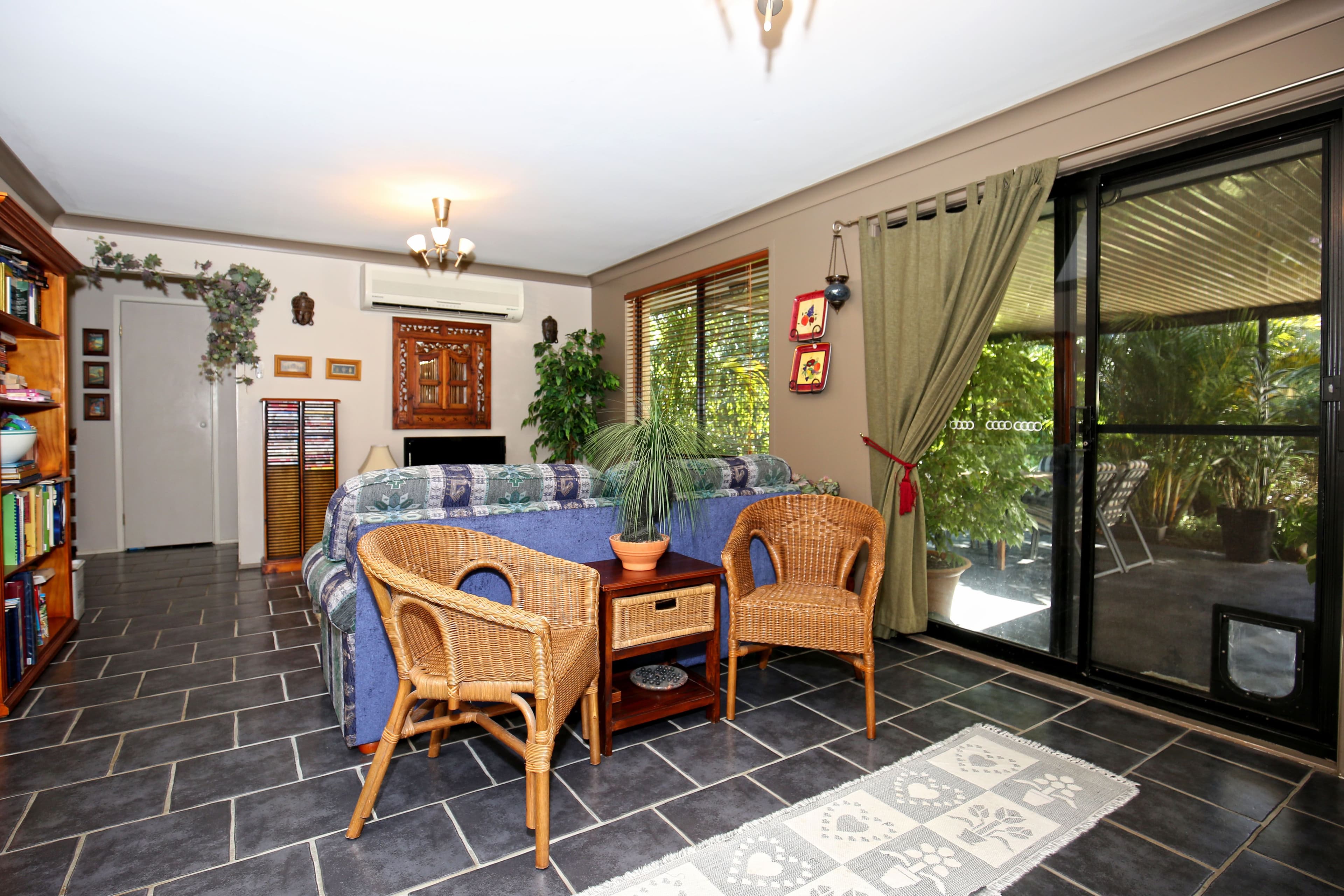 8 St James Crescent, Worrigee - Thumbnail 5