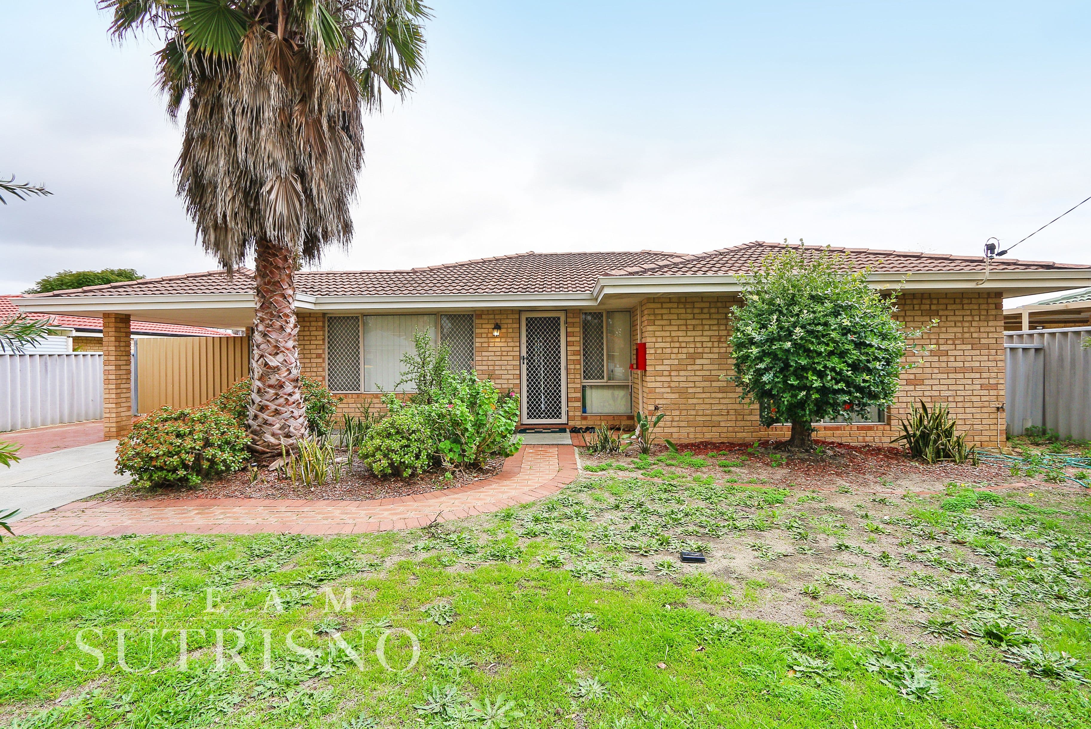 31 Challis Road, Armadale WA 6112, Armadale - Image 1