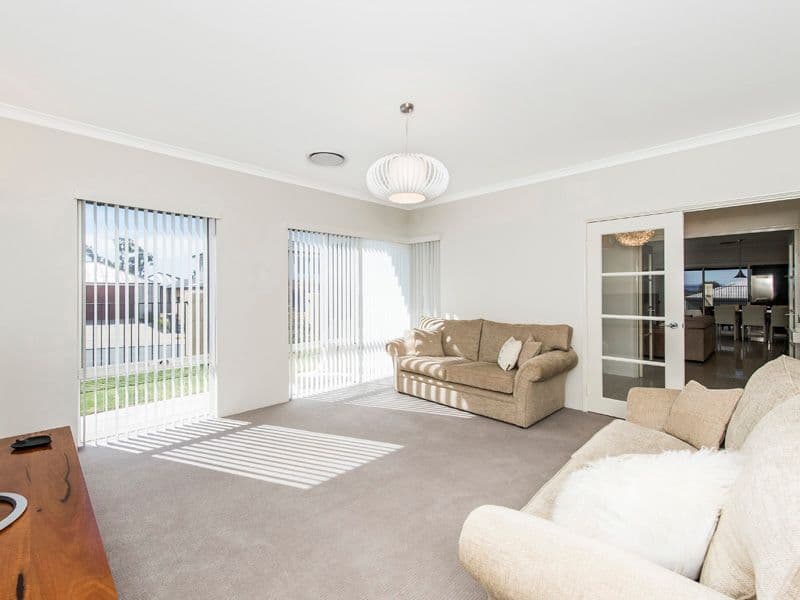 20 Rivette Road, Baldivis WA 6171, Baldivis - Thumbnail 3